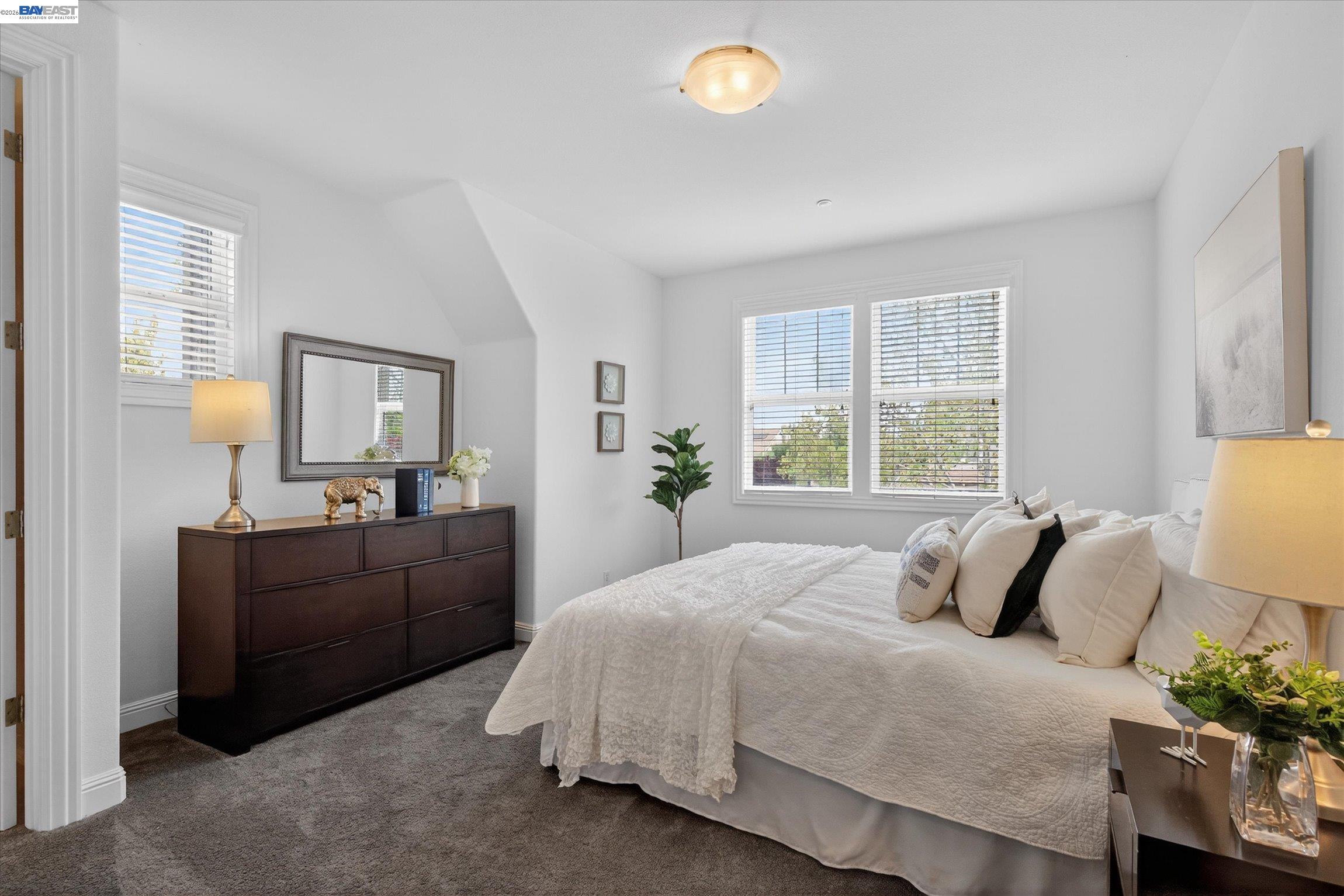 Detail Gallery Image 32 of 49 For 3001 Lusitana Dr, Livermore,  CA 94550 - 5 Beds | 4/1 Baths