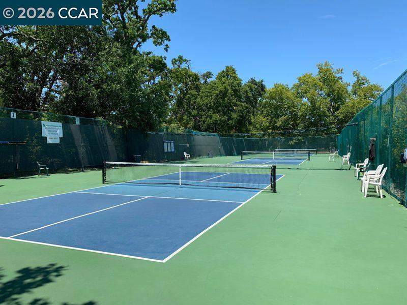 Detail Gallery Image 35 of 37 For 2733 Ptarmigan Dr #2,  Walnut Creek,  CA 94595 - 2 Beds | 2 Baths