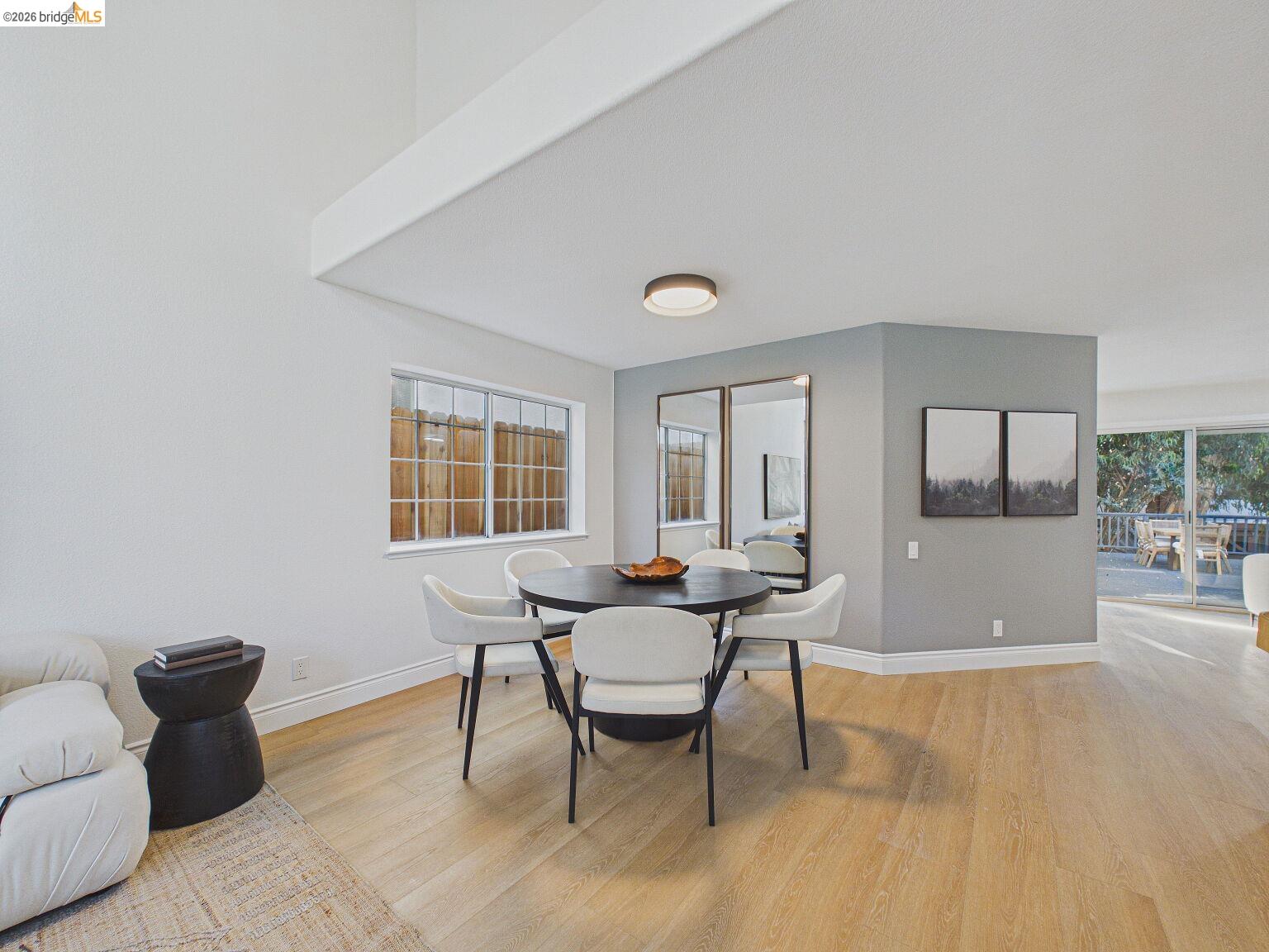 Detail Gallery Image 20 of 60 For 2392 Austin Ct, Castro Valley,  CA 94546 - 4 Beds | 3 Baths