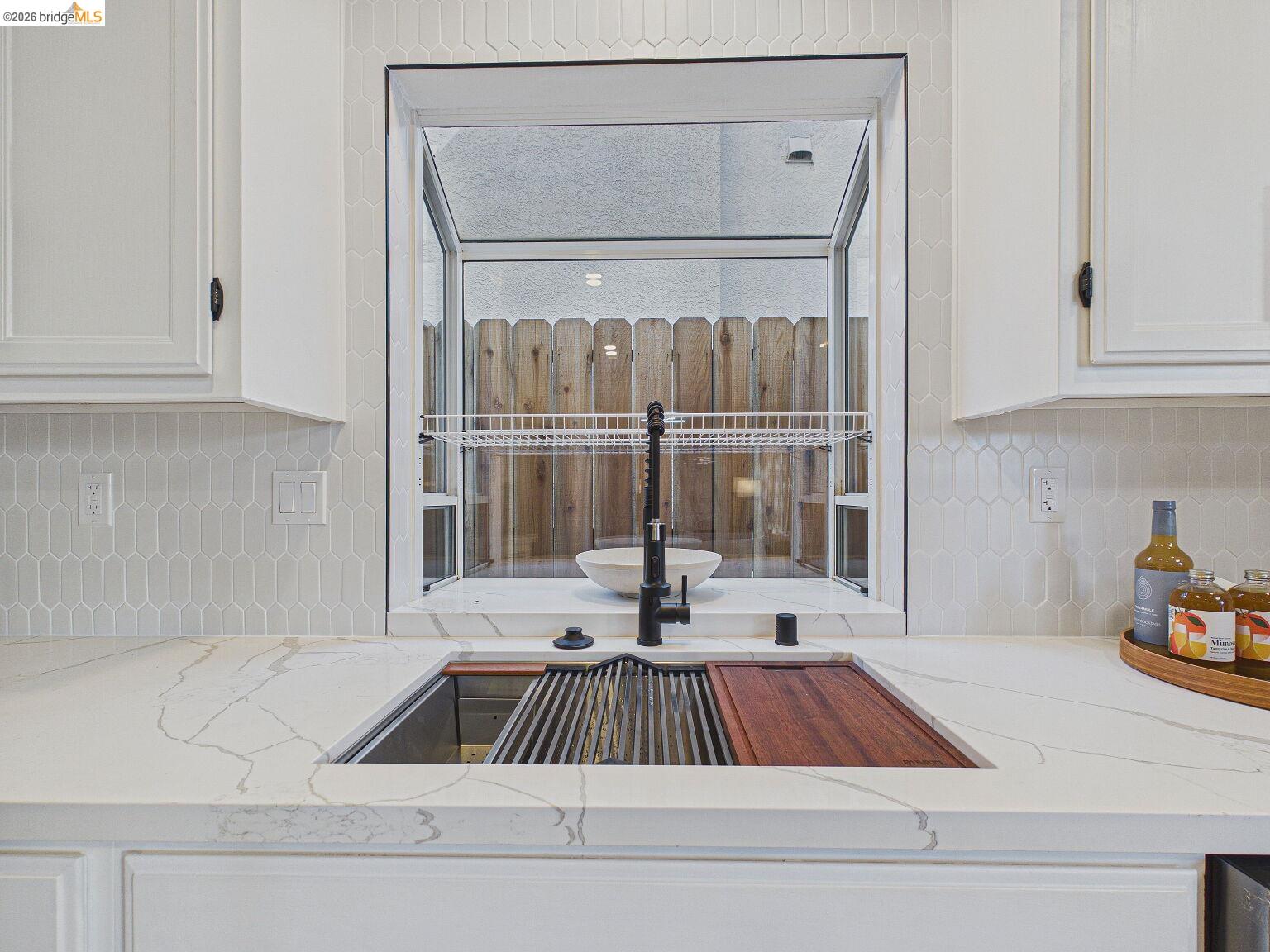 Detail Gallery Image 22 of 60 For 2392 Austin Ct, Castro Valley,  CA 94546 - 4 Beds | 3 Baths