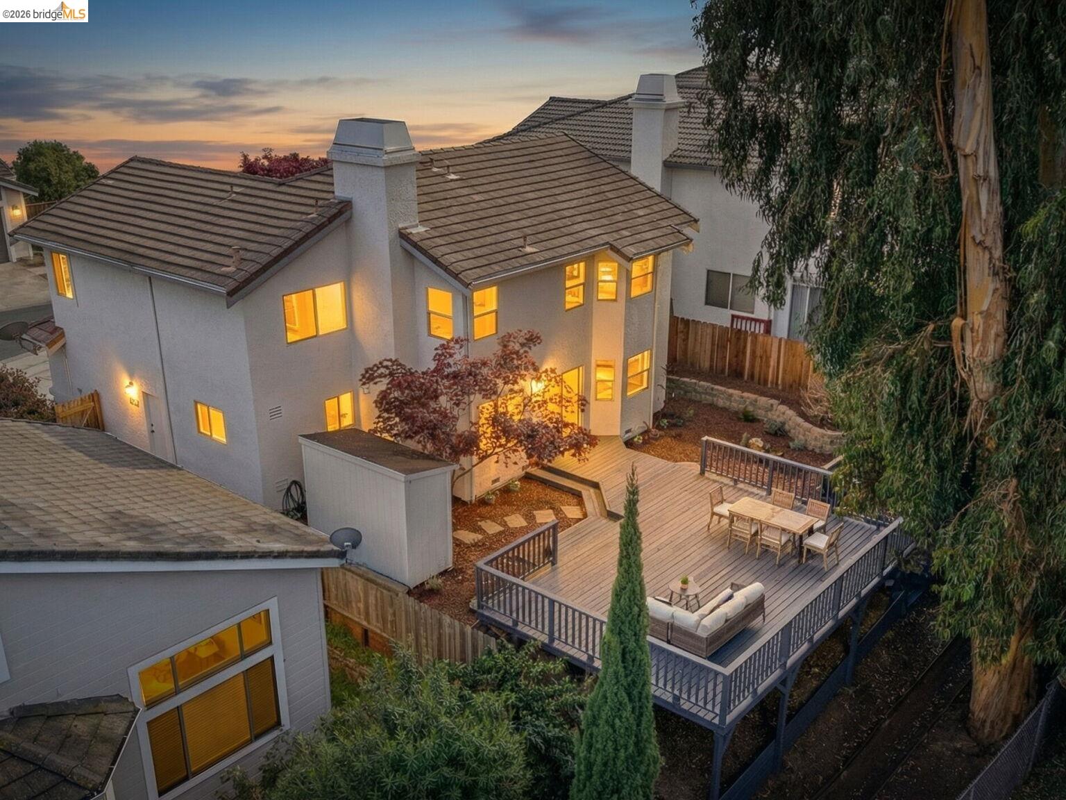 Detail Gallery Image 5 of 60 For 2392 Austin Ct, Castro Valley,  CA 94546 - 4 Beds | 3 Baths