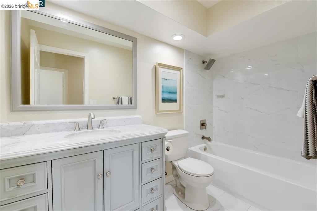 Detail Gallery Image 16 of 19 For 2436 Pismo Court, Discovery Bay,  CA 94505 - 3 Beds | 2 Baths