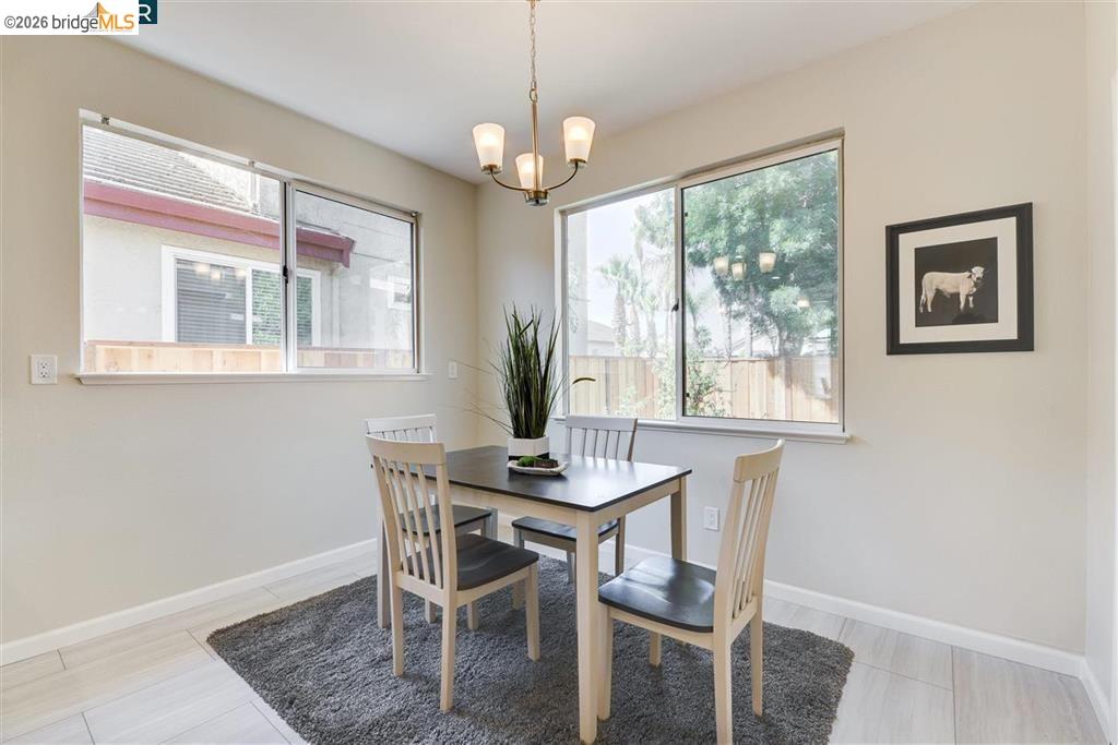 Detail Gallery Image 10 of 19 For 2436 Pismo Court, Discovery Bay,  CA 94505 - 3 Beds | 2 Baths