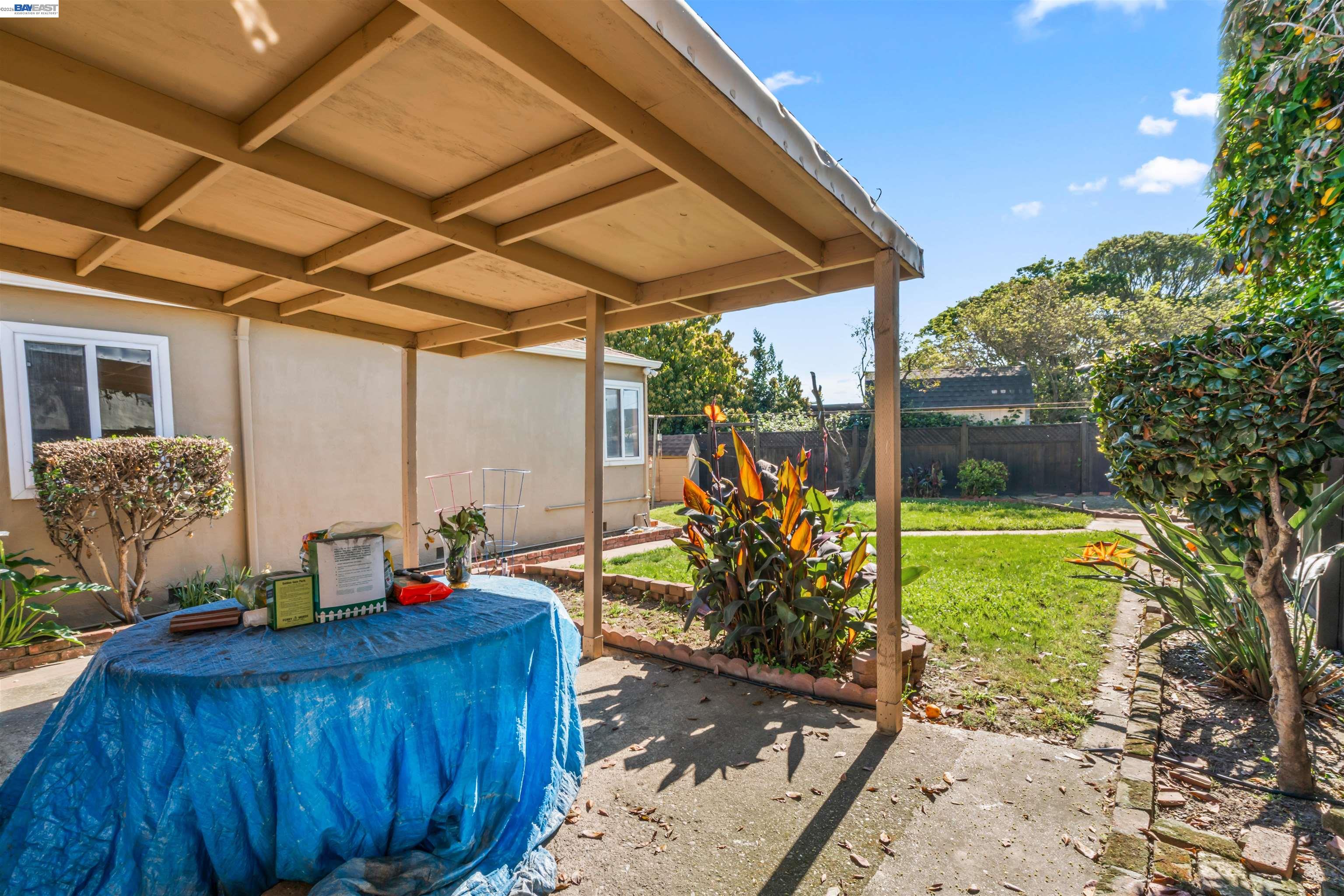 Detail Gallery Image 40 of 48 For 1573 Castro Street, San Leandro,  CA 94577 - 3 Beds | 1 Baths