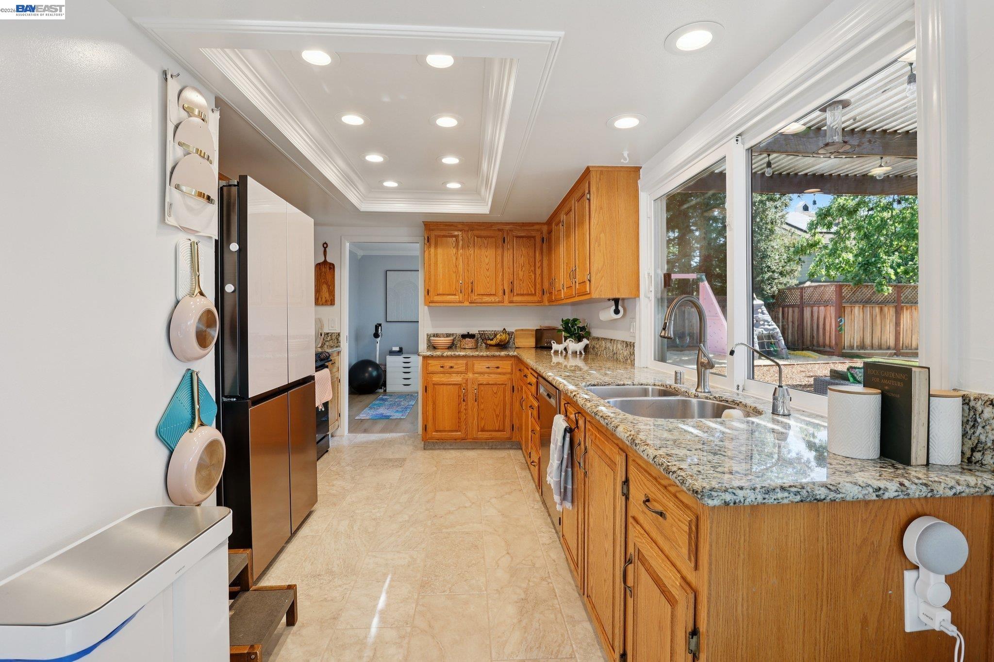 Detail Gallery Image 13 of 53 For 2633 Regent Rd, Livermore,  CA 94550 - 5 Beds | 3/1 Baths