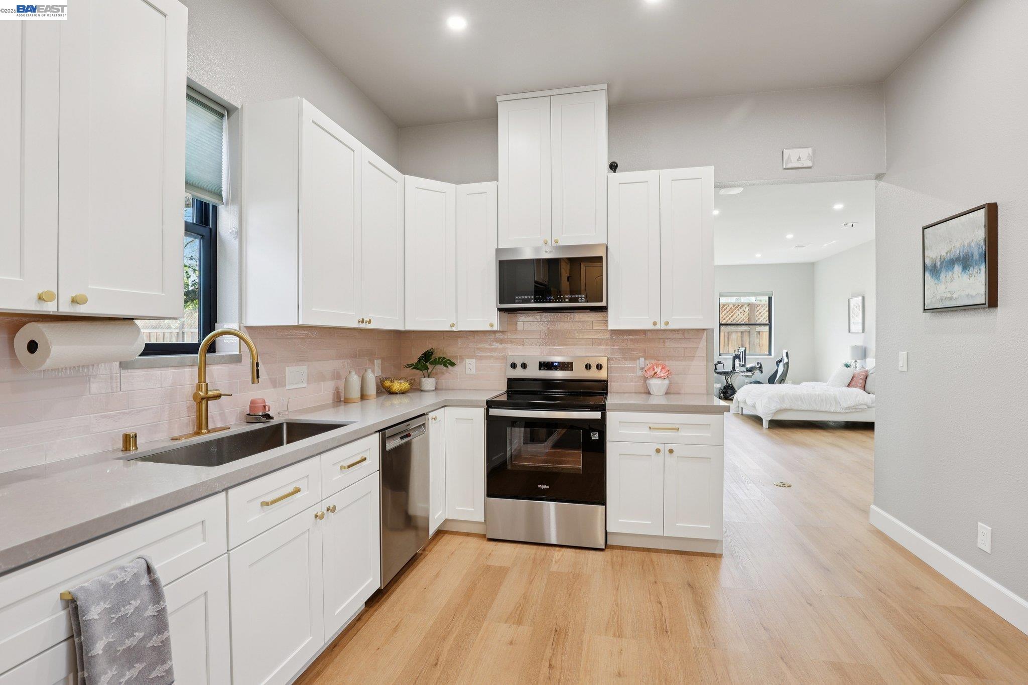 Detail Gallery Image 30 of 53 For 2633 Regent Rd, Livermore,  CA 94550 - 5 Beds | 3/1 Baths