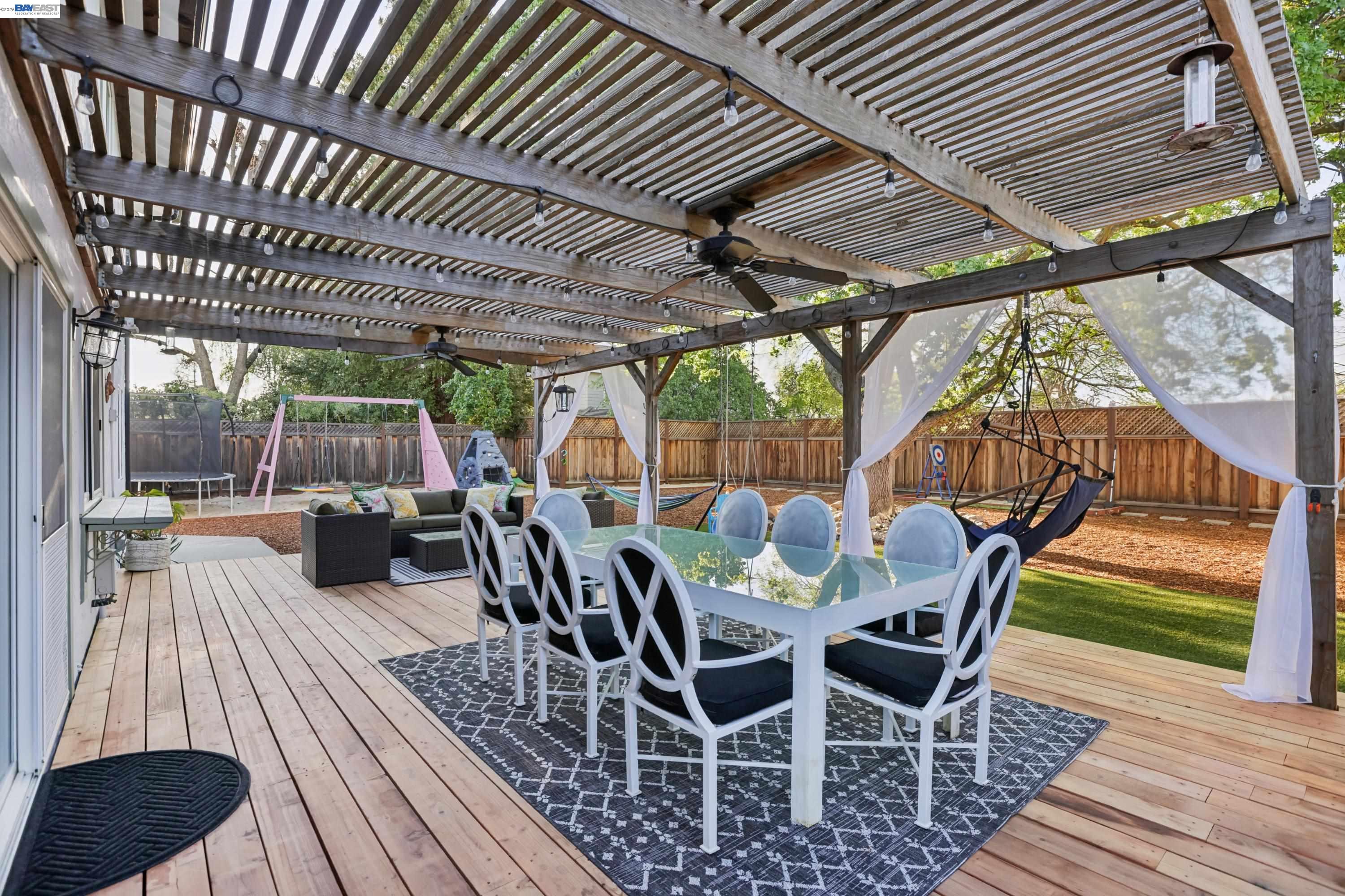 Detail Gallery Image 38 of 53 For 2633 Regent Rd, Livermore,  CA 94550 - 5 Beds | 3/1 Baths