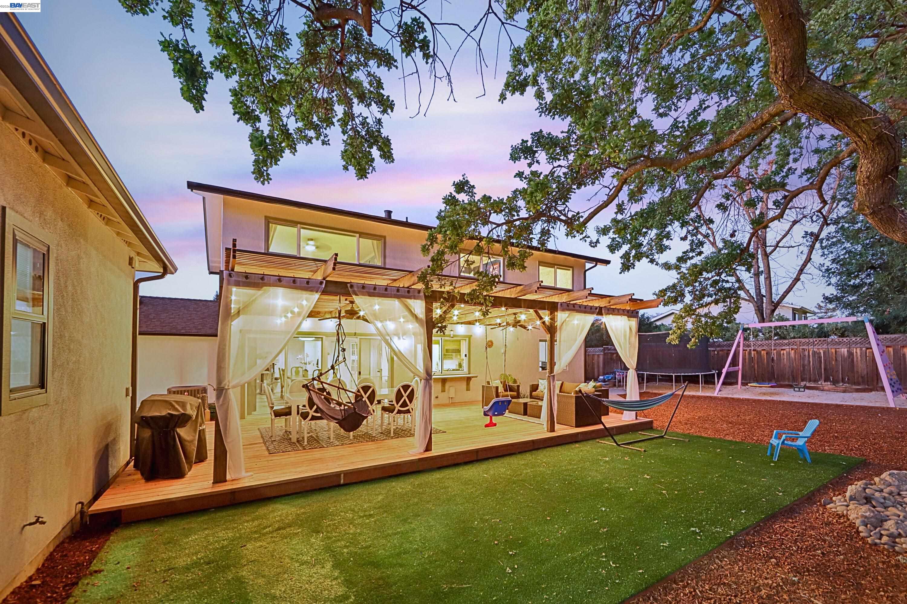 Detail Gallery Image 44 of 53 For 2633 Regent Rd, Livermore,  CA 94550 - 5 Beds | 3/1 Baths