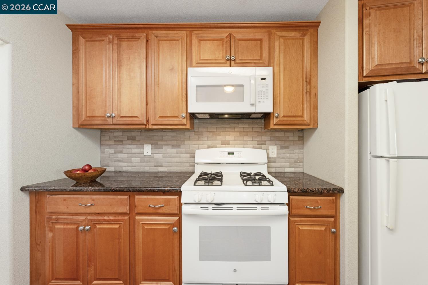 Detail Gallery Image 11 of 47 For 1035 Peralta #16,  Concord,  CA 94520 - 2 Beds | 2 Baths