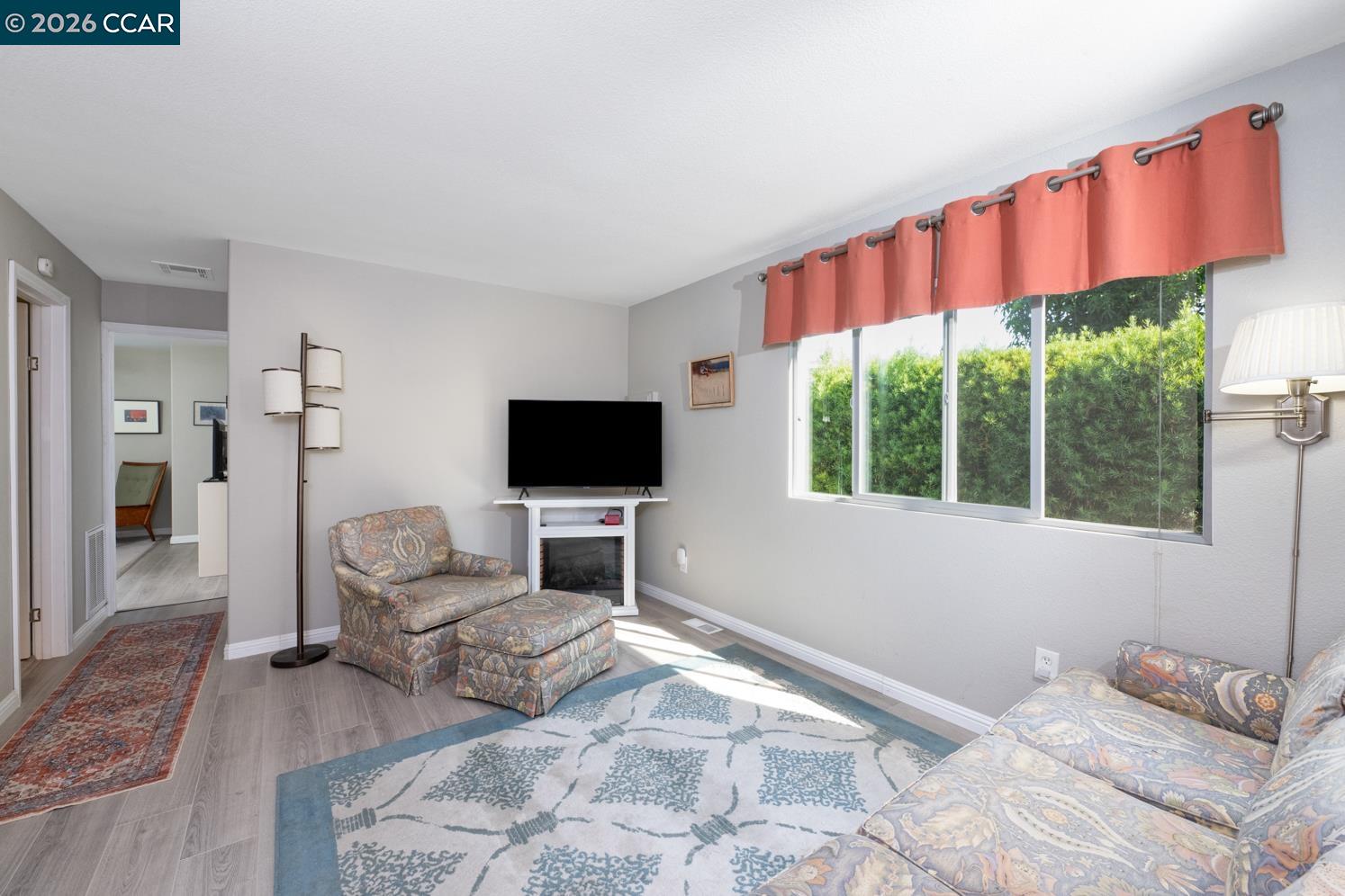 Detail Gallery Image 15 of 47 For 1035 Peralta #16,  Concord,  CA 94520 - 2 Beds | 2 Baths