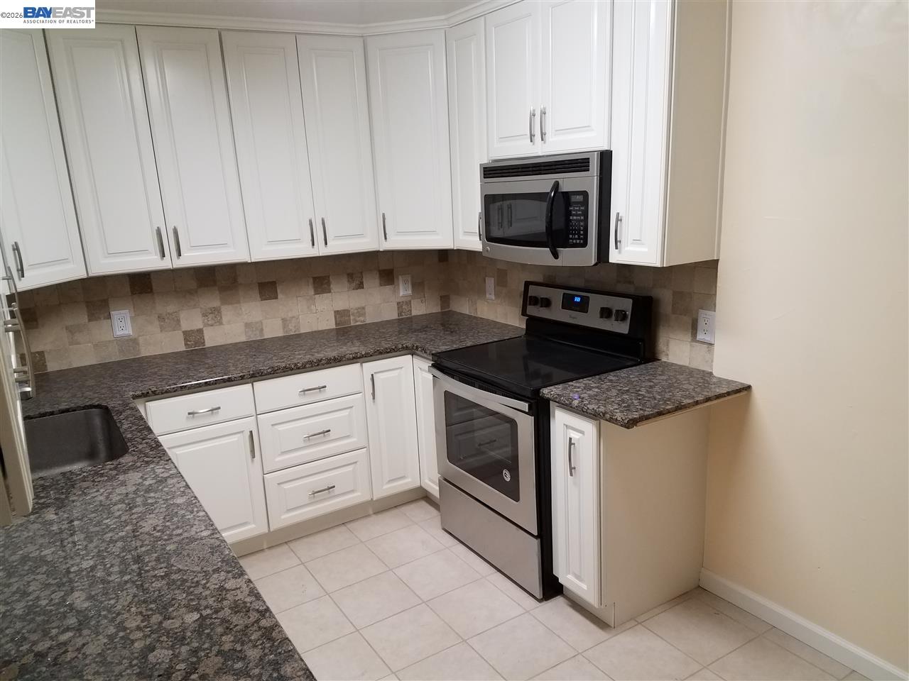 Detail Gallery Image 3 of 26 For 26730 Tyrrell Ave., Hayward,  CA 94544 - 4 Beds | 2 Baths