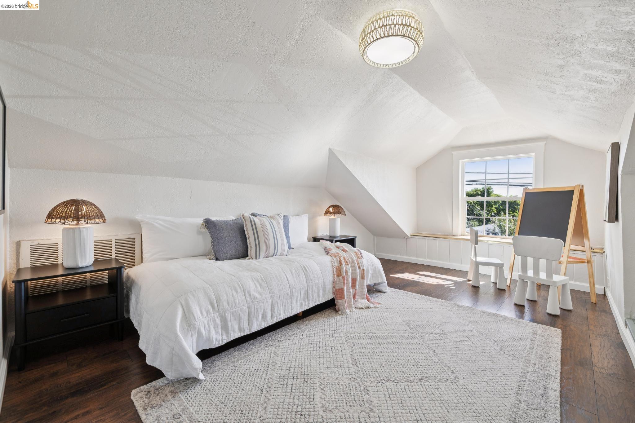 Detail Gallery Image 21 of 60 For 2161 48th Ave, Oakland,  CA 94601 - 2 Beds | 2/1 Baths