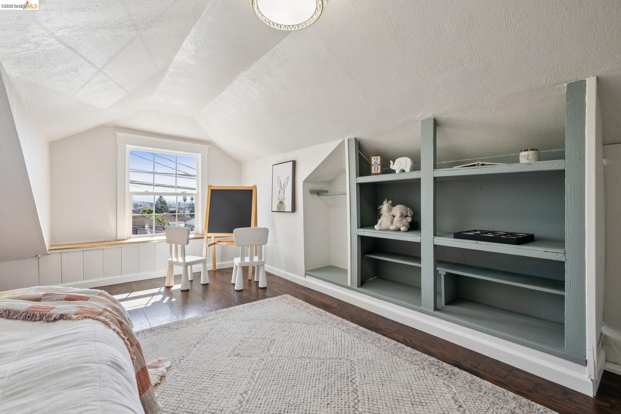 Detail Gallery Image 22 of 60 For 2161 48th Ave, Oakland,  CA 94601 - 2 Beds | 2/1 Baths