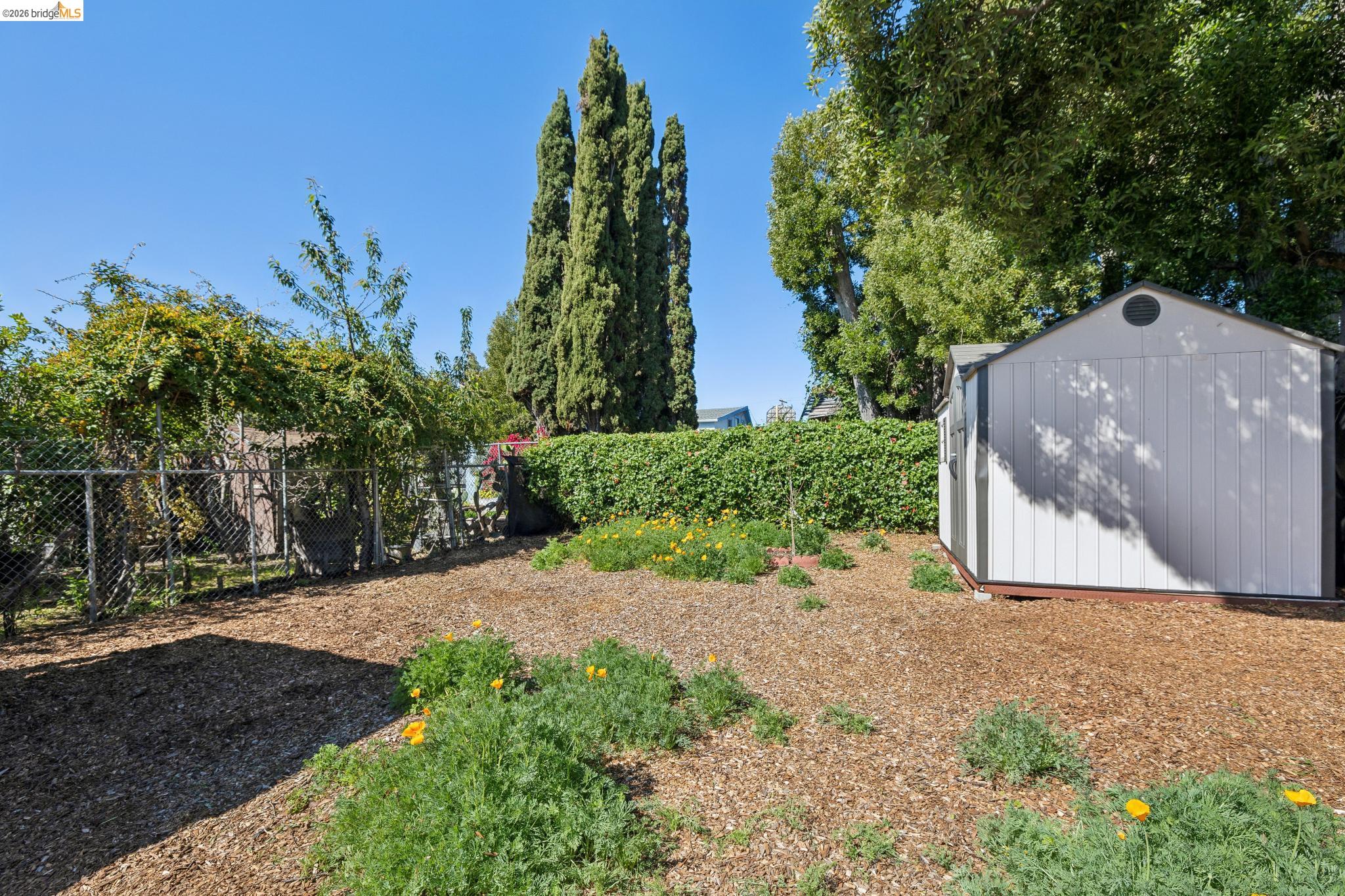 Detail Gallery Image 30 of 60 For 2161 48th Ave, Oakland,  CA 94601 - 2 Beds | 2/1 Baths