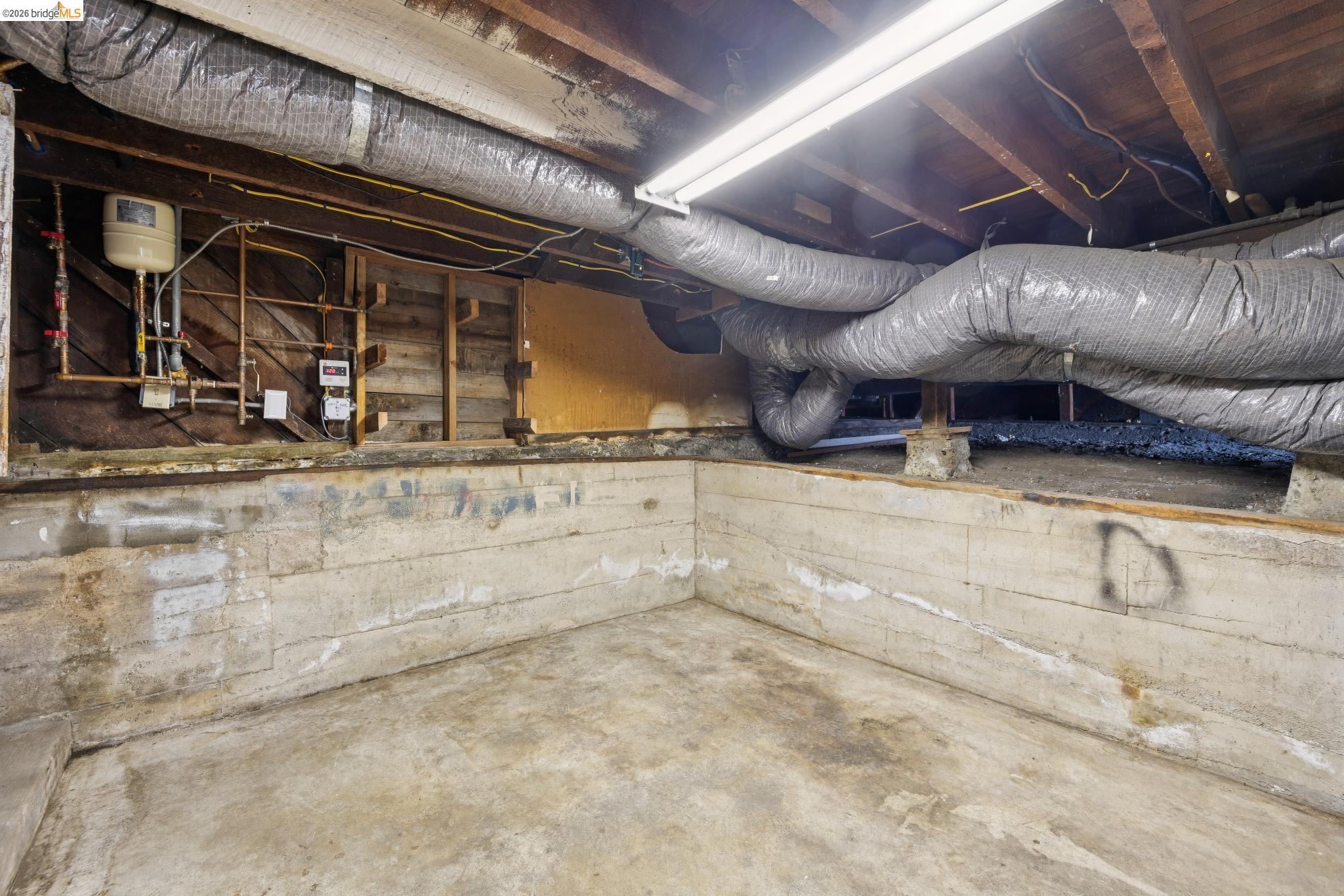 Detail Gallery Image 55 of 60 For 2161 48th Ave, Oakland,  CA 94601 - 2 Beds | 2/1 Baths