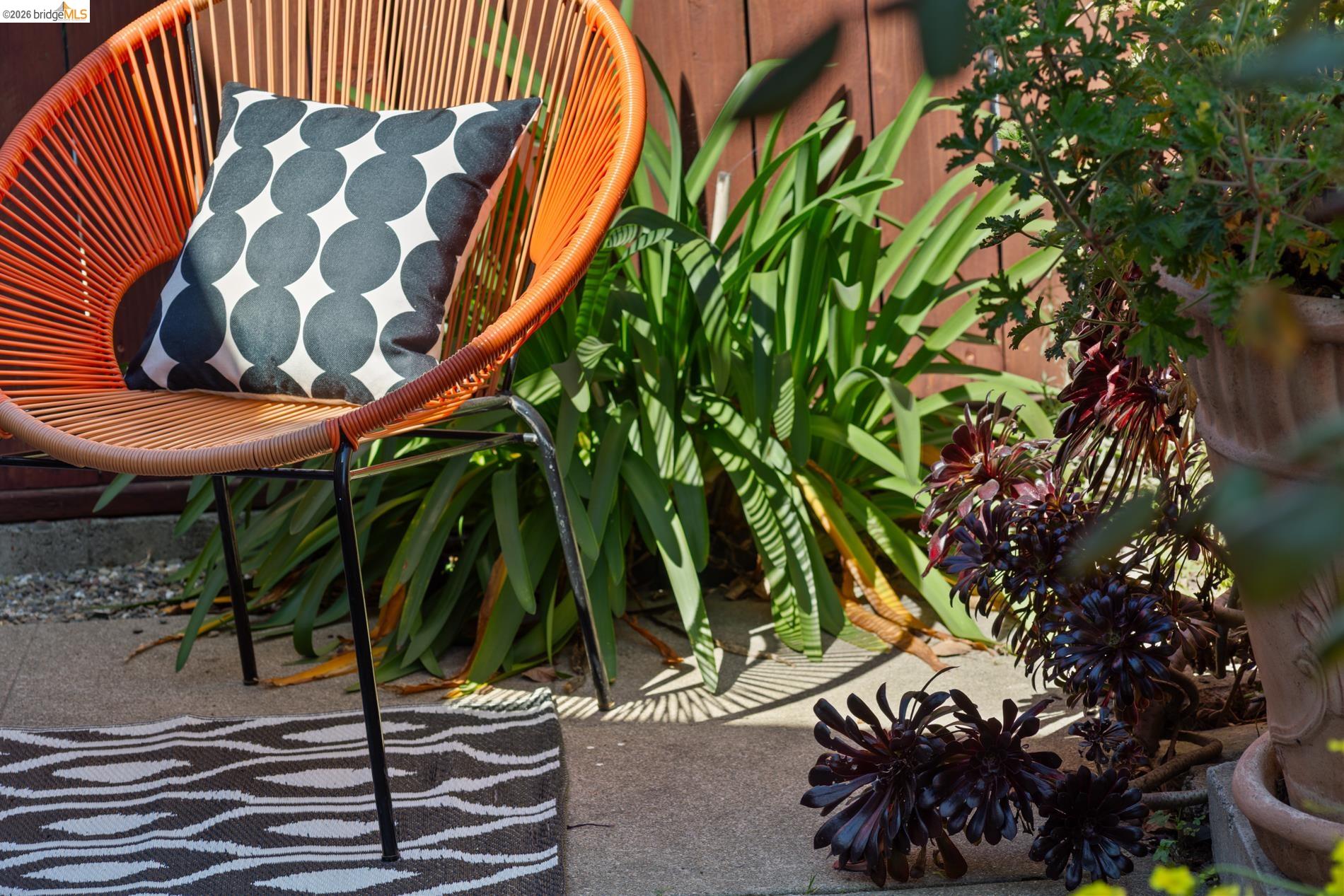 Detail Gallery Image 34 of 38 For 812 E 19th St, Oakland,  CA 94606 - 1 Beds | 1 Baths