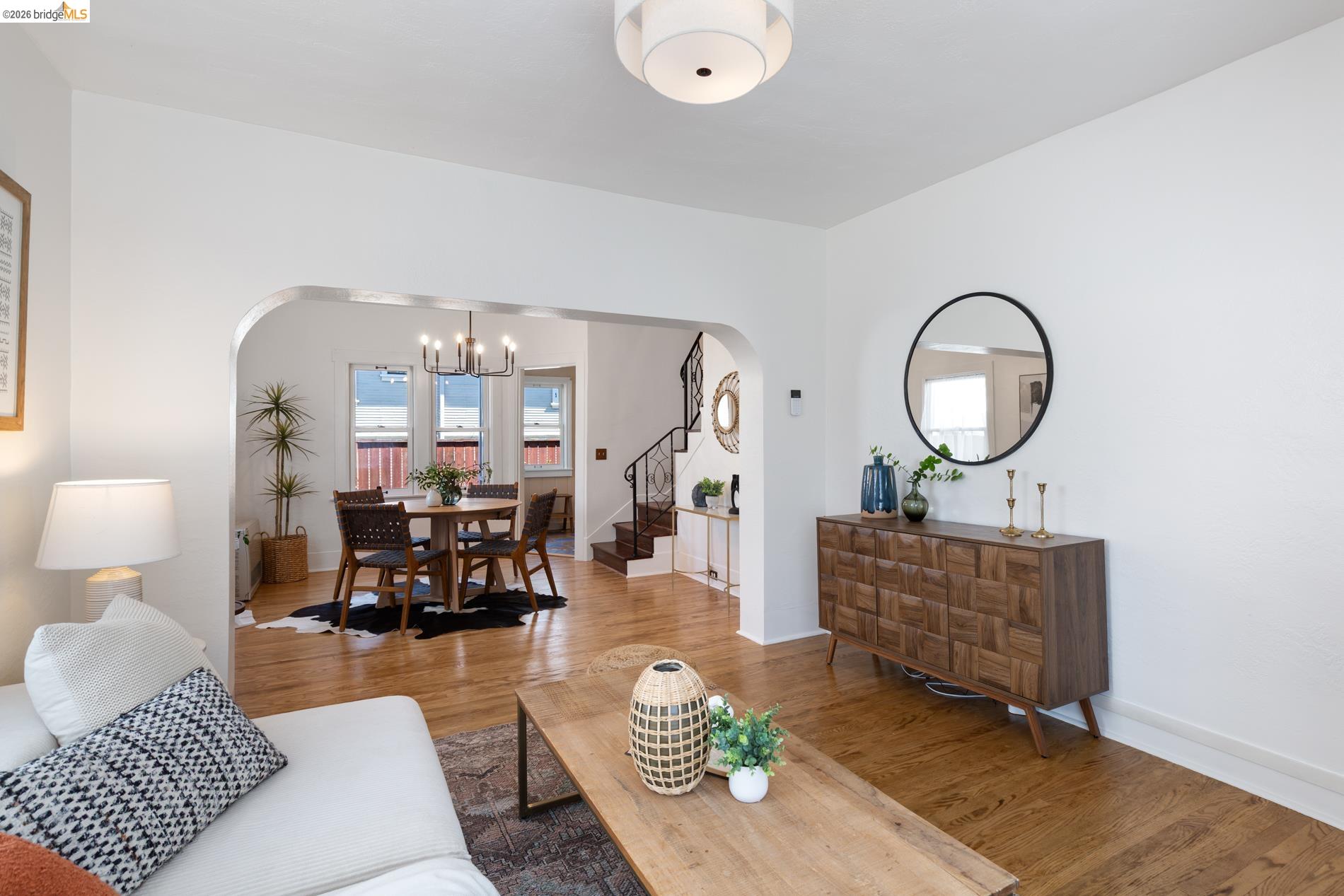 Detail Gallery Image 5 of 38 For 812 E 19th St, Oakland,  CA 94606 - 1 Beds | 1 Baths