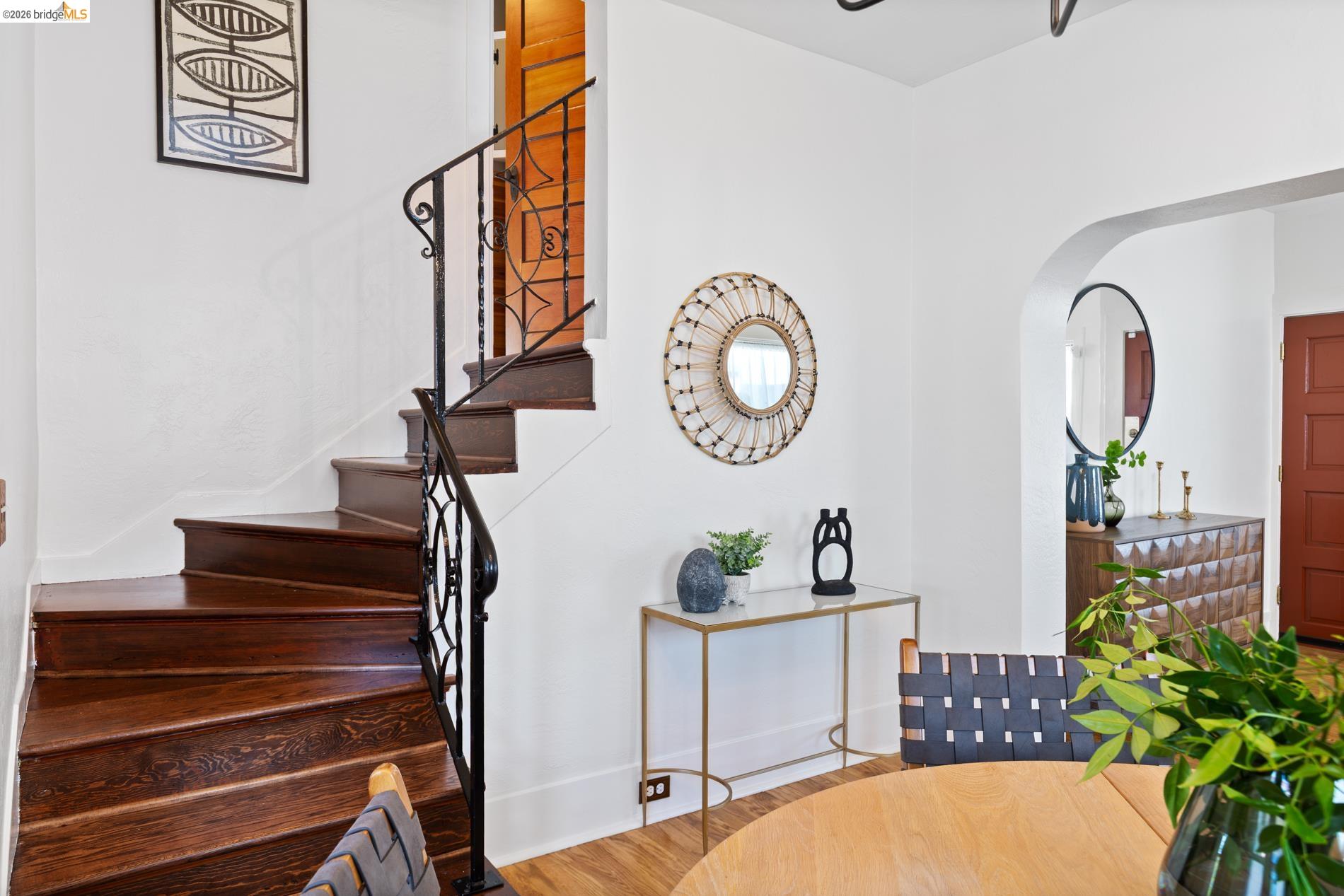 Detail Gallery Image 9 of 38 For 812 E 19th St, Oakland,  CA 94606 - 1 Beds | 1 Baths