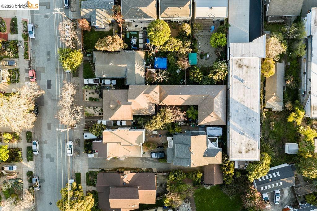 Detail Gallery Image 2 of 47 For 219 John St, Oakland,  CA 94611 - – Beds | – Baths