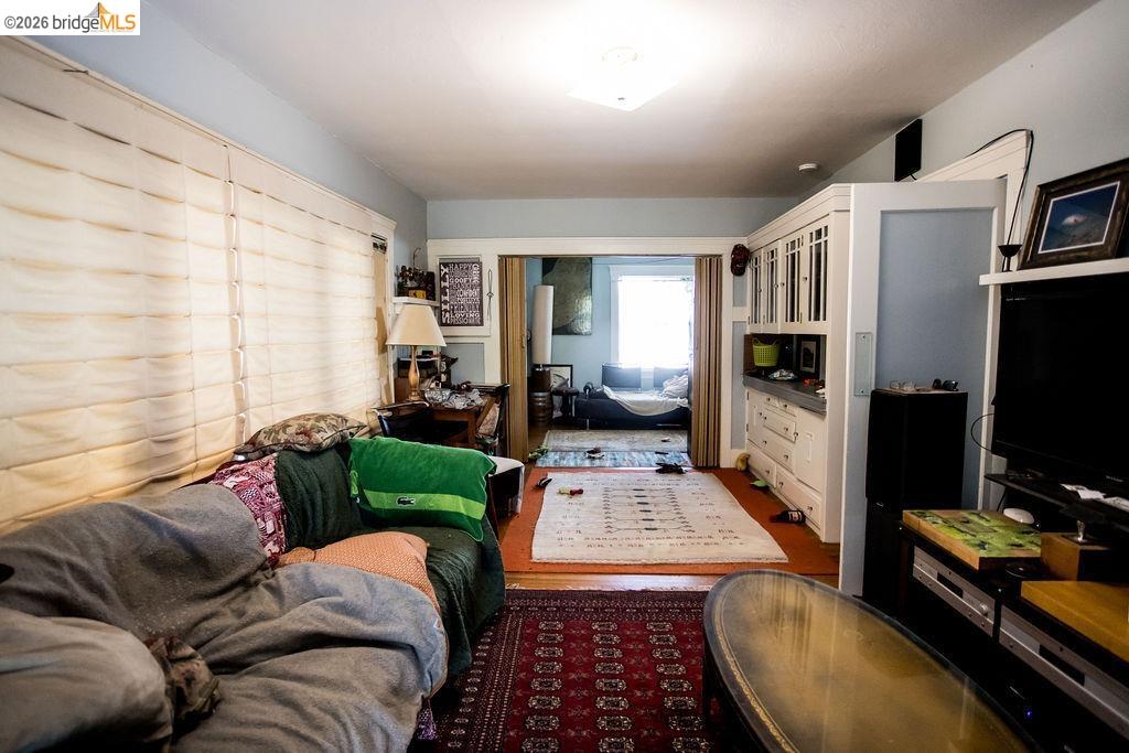 Detail Gallery Image 37 of 47 For 219 John St, Oakland,  CA 94611 - – Beds | – Baths