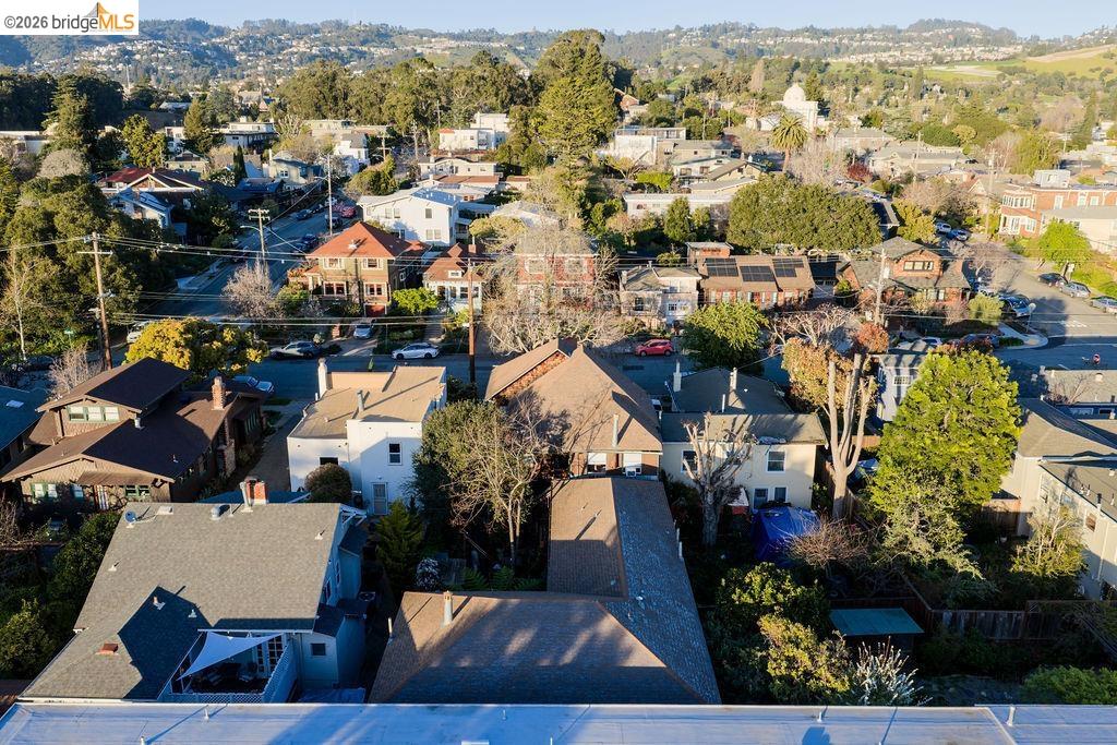 Detail Gallery Image 46 of 47 For 219 John St, Oakland,  CA 94611 - – Beds | – Baths