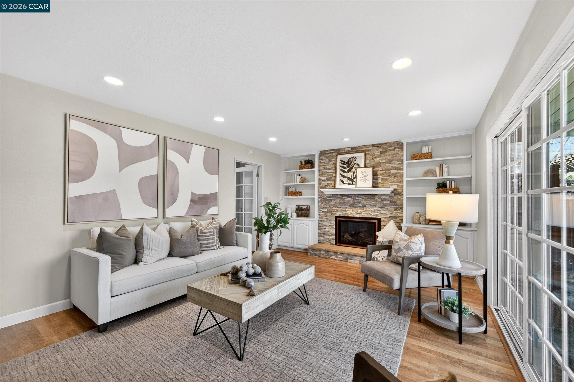 Detail Gallery Image 12 of 31 For 2304 Belford Dr, Walnut Creek,  CA 94598 - 3 Beds | 2/1 Baths