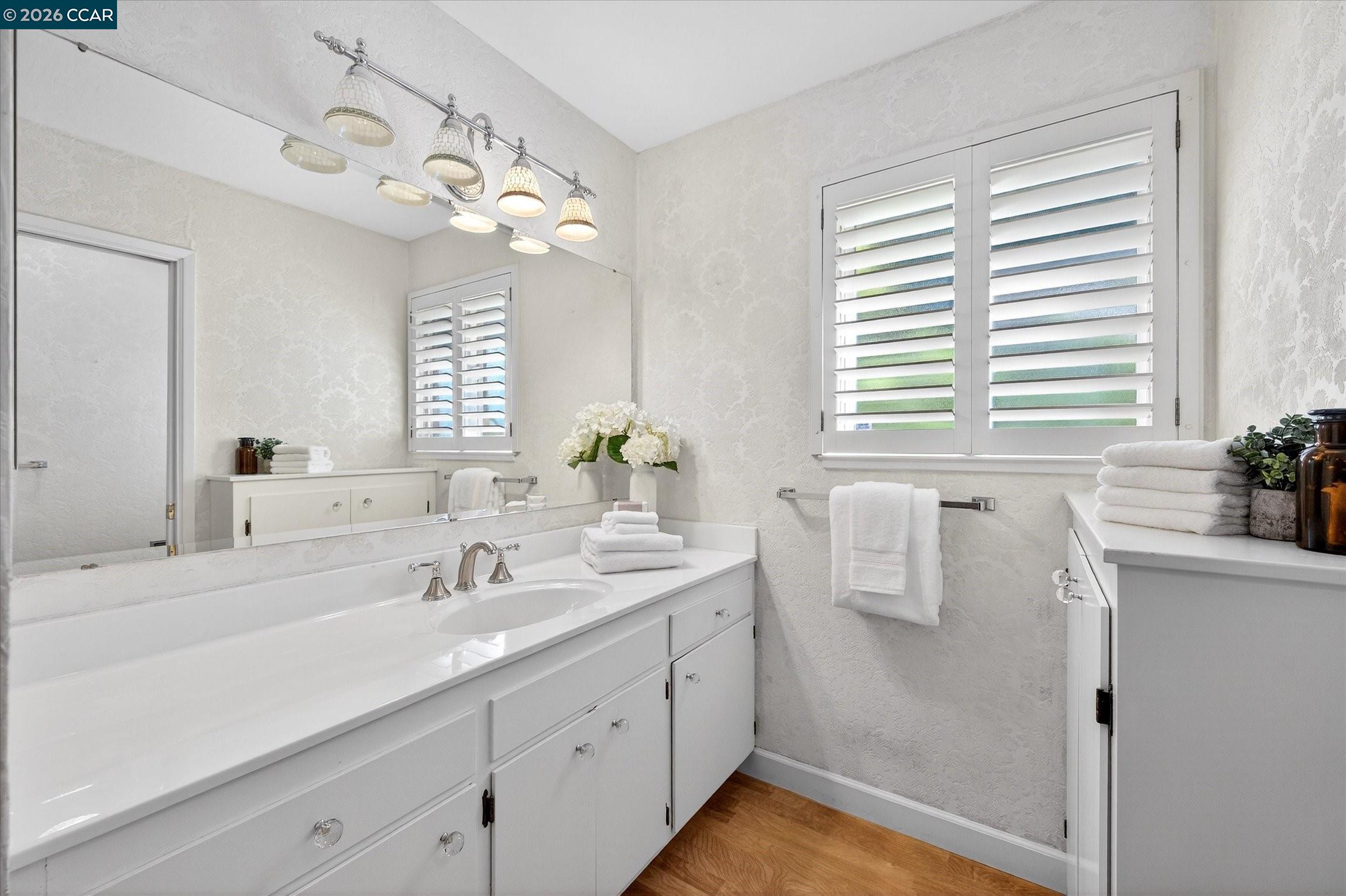 Detail Gallery Image 19 of 31 For 2304 Belford Dr, Walnut Creek,  CA 94598 - 3 Beds | 2/1 Baths