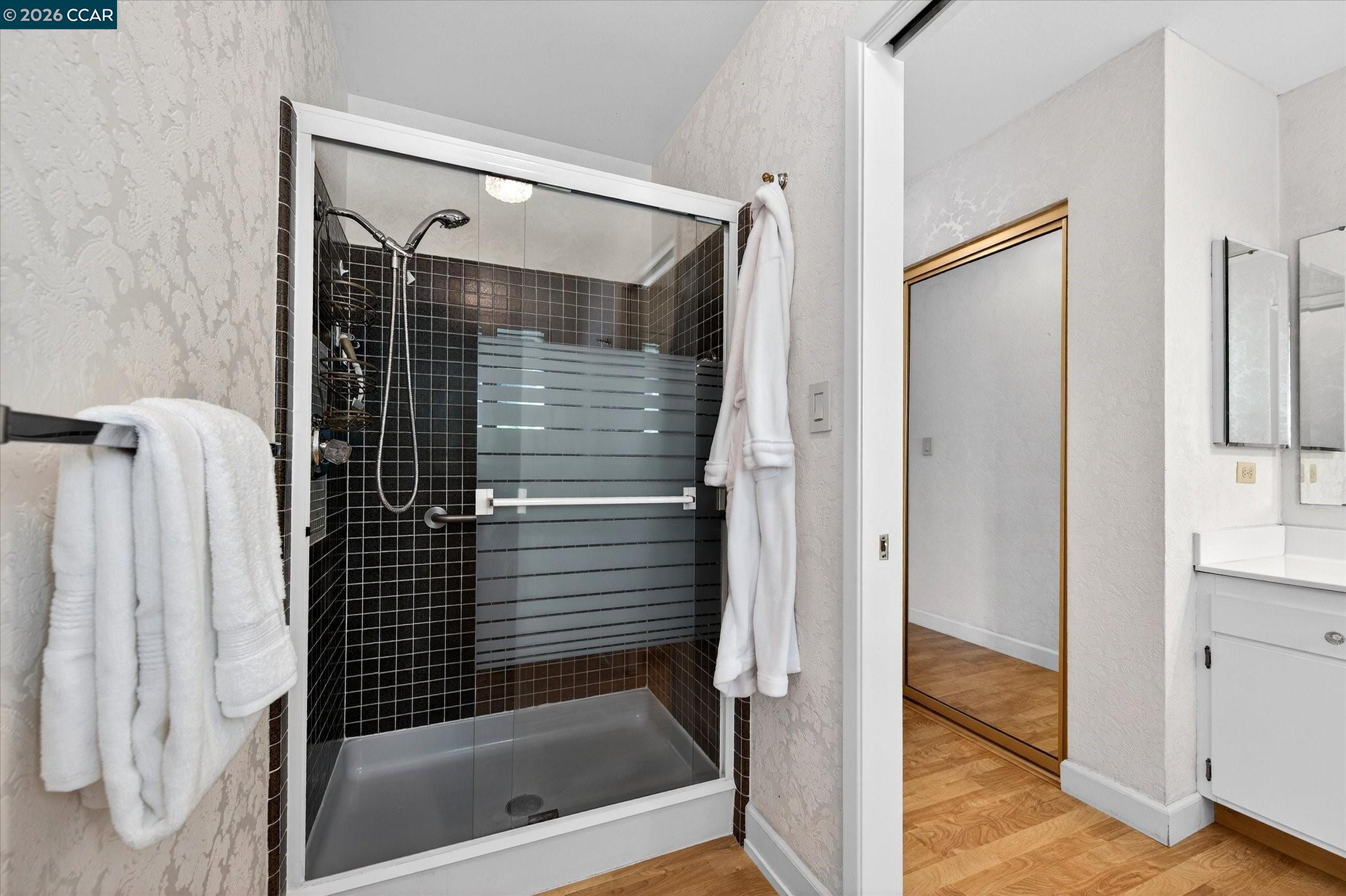 Detail Gallery Image 20 of 31 For 2304 Belford Dr, Walnut Creek,  CA 94598 - 3 Beds | 2/1 Baths