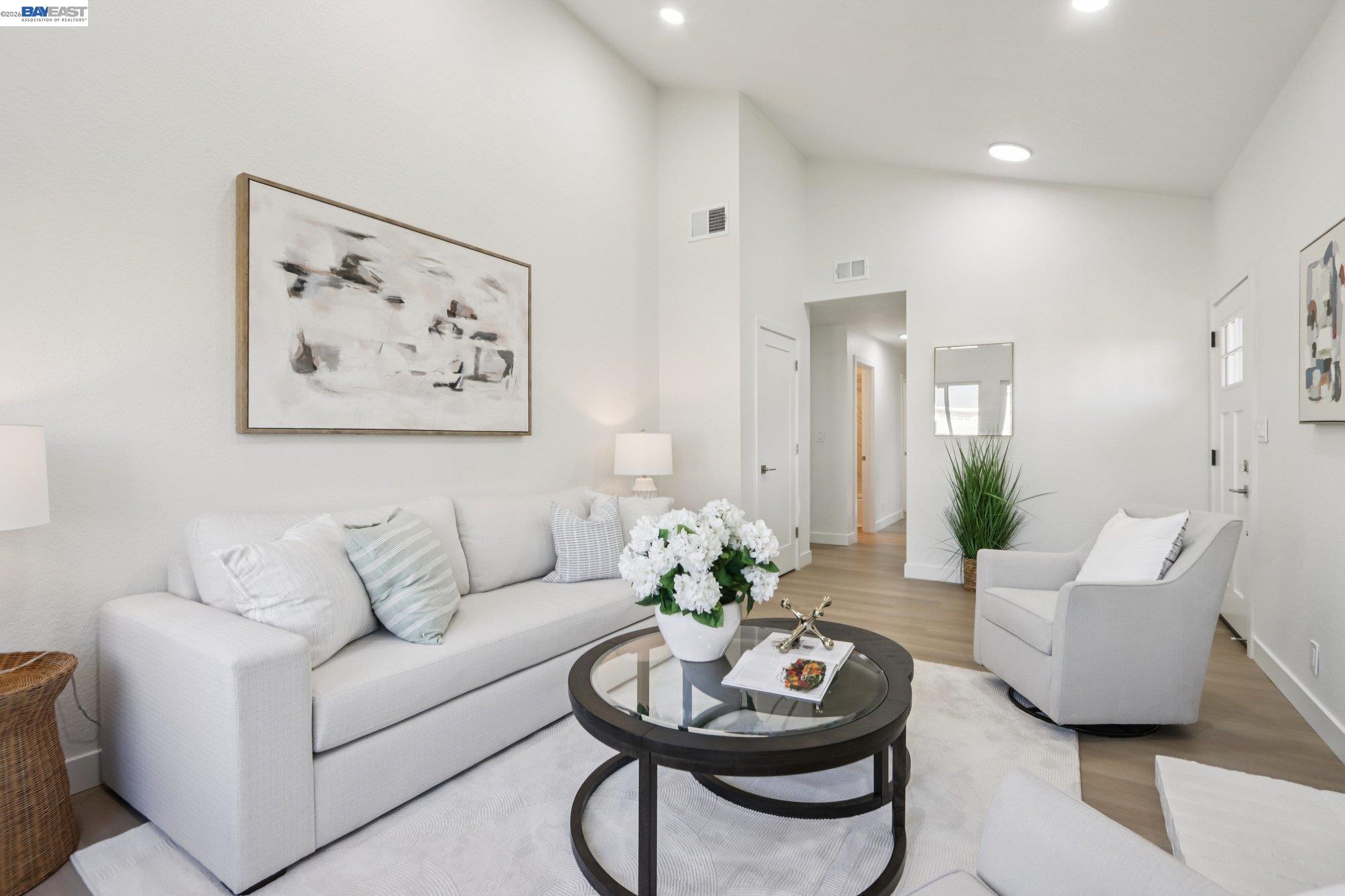 Detail Gallery Image 3 of 26 For 3168 Courthouse Drive, Union City,  CA 94587 - 3 Beds | 2 Baths