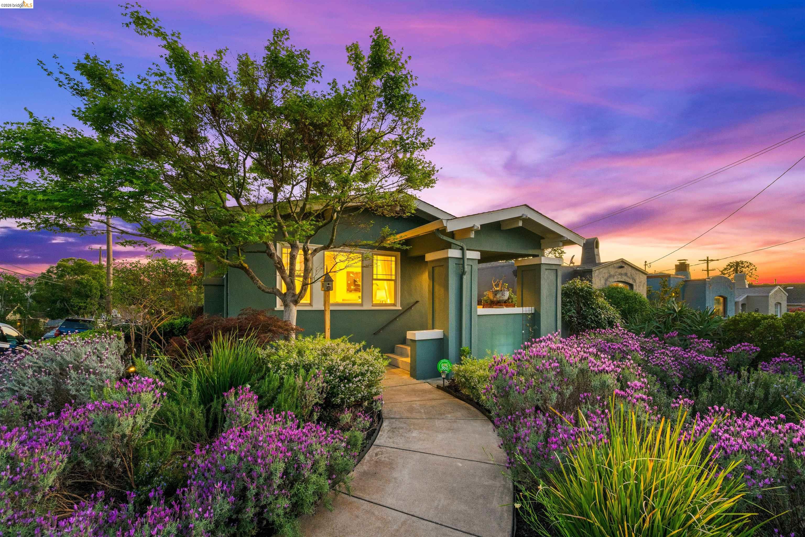 Detail Gallery Image 23 of 25 For 1498 Sonoma Ave, Albany,  CA 94706 - 2 Beds | 2 Baths