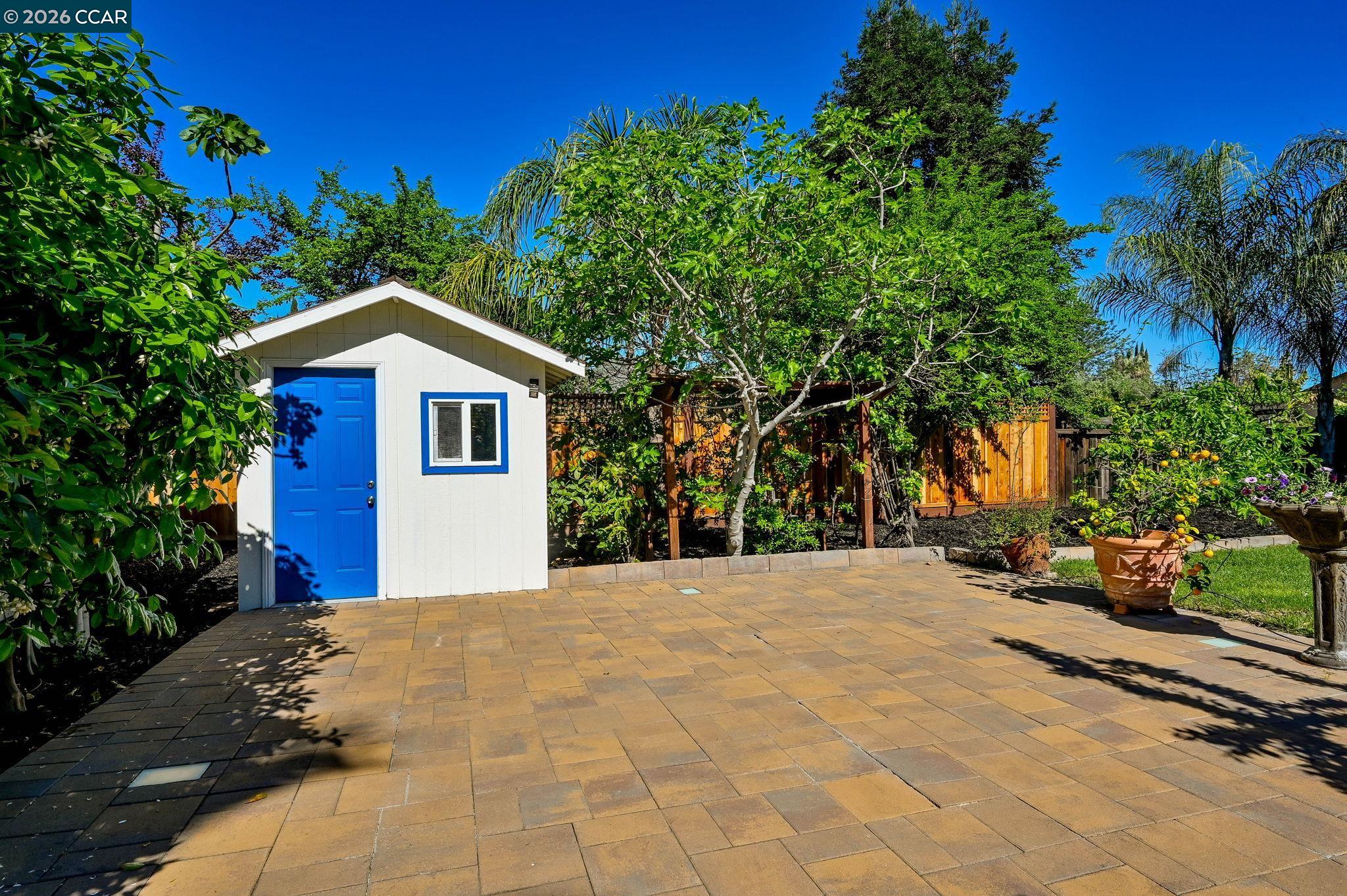 Detail Gallery Image 32 of 42 For 4151 Storey Lane, Concord,  CA 94518 - 4 Beds | 2/1 Baths