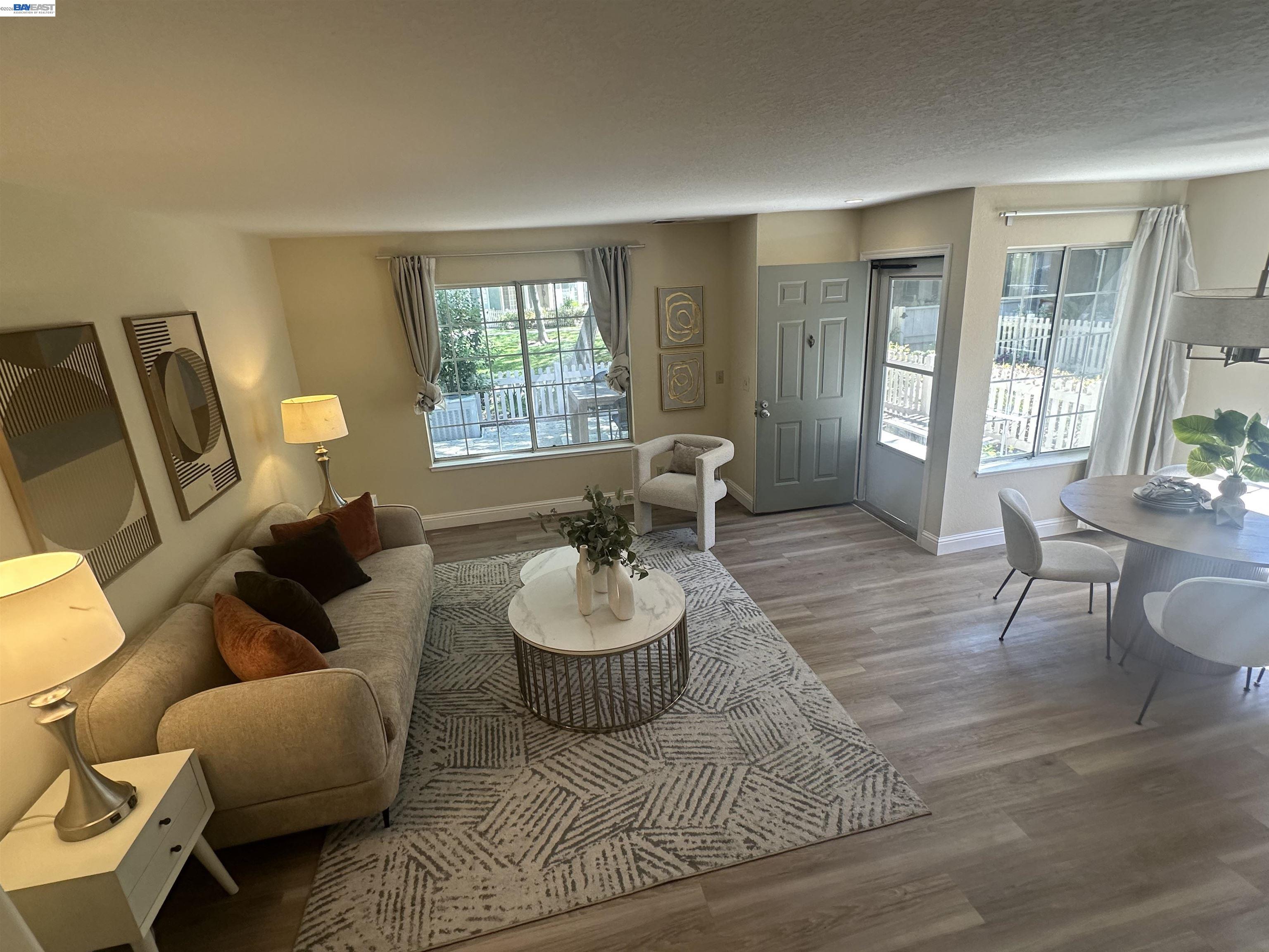 Photo #6: 41127792 Listing: Photo #6