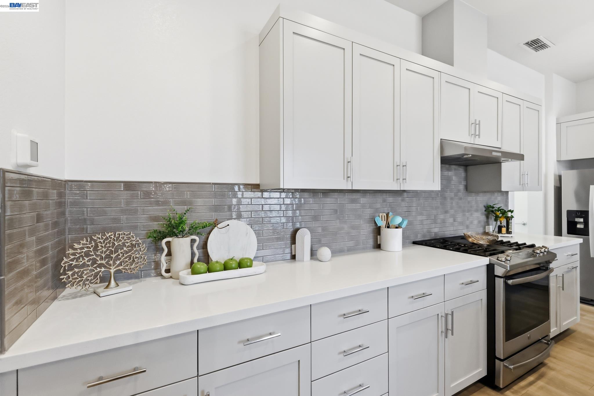 Photo #11: 41127794 Listing: Photo #11