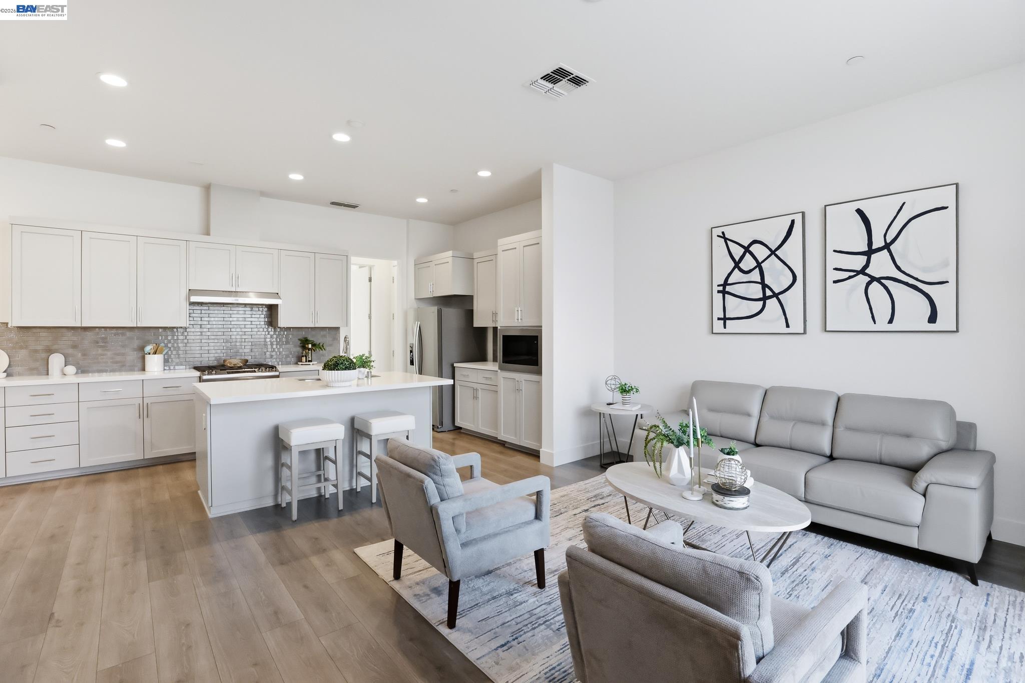 Photo #16: 41127794 Listing: Photo #16