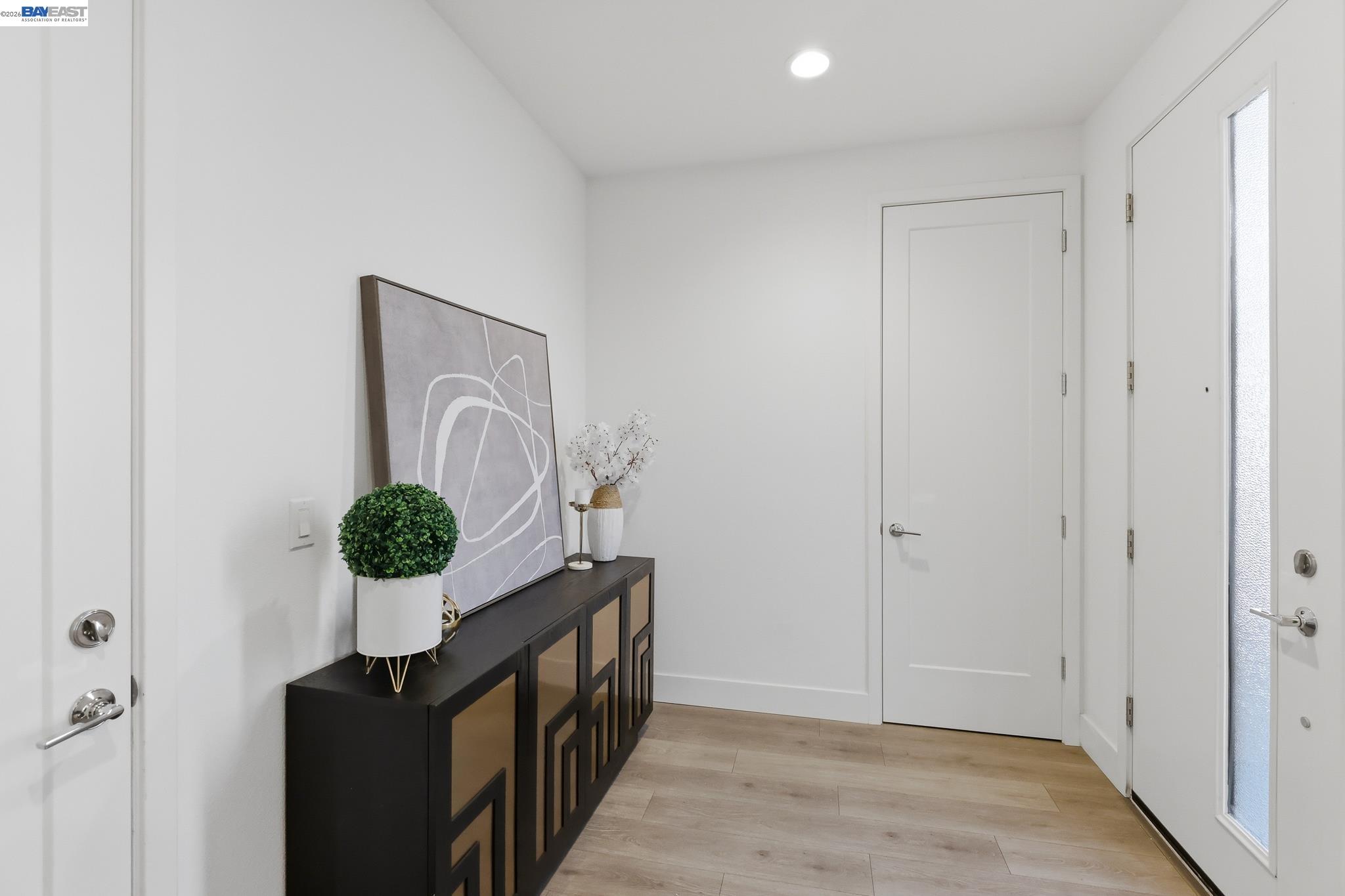 Photo #9: 41127794 Listing: Photo #9