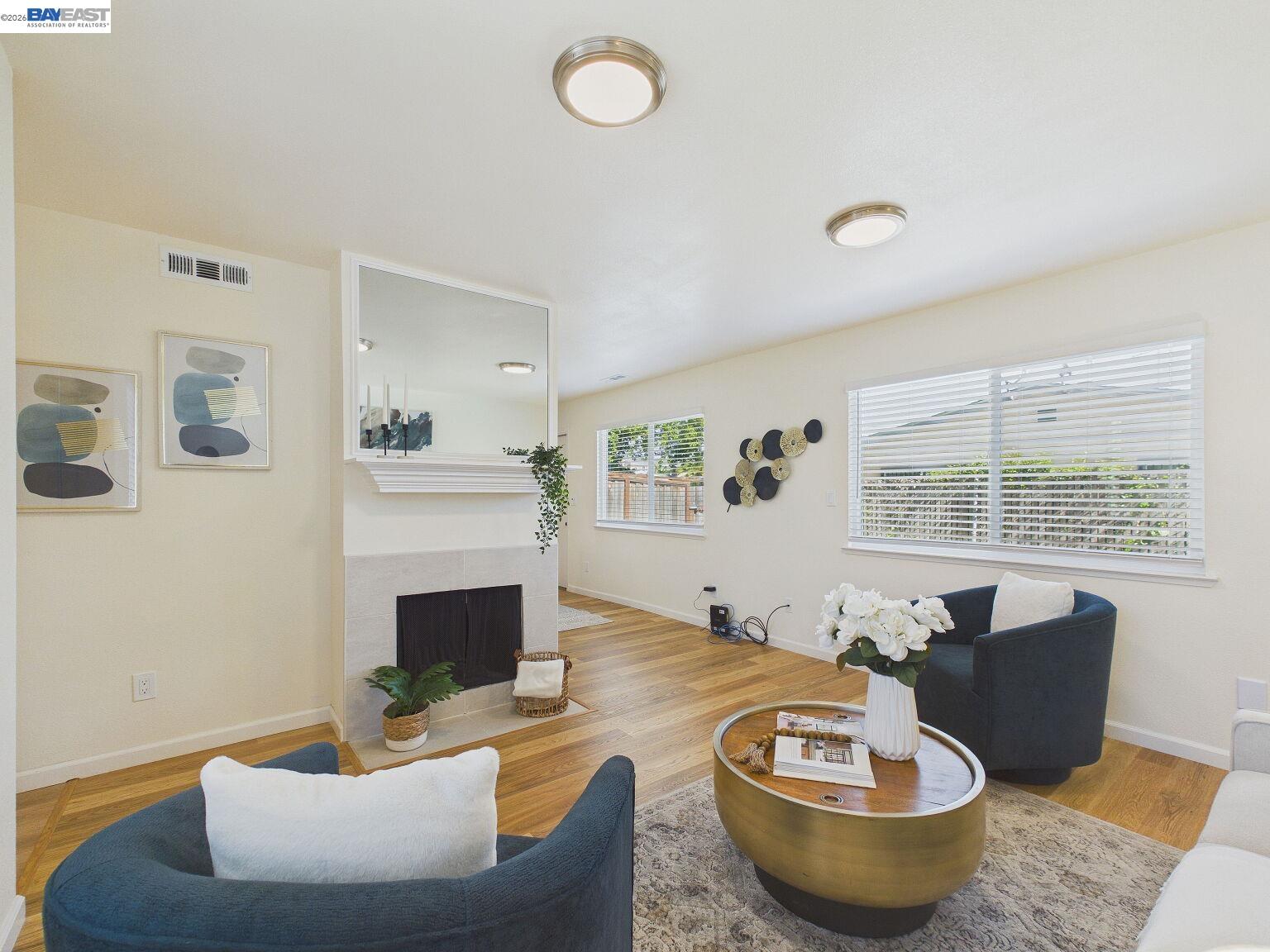 Photo #17: 41127796 Listing: Photo #17