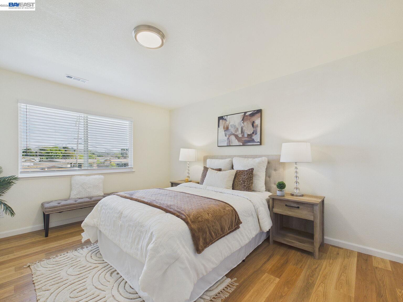 Detail Gallery Image 4 of 60 For 124 Westgate Cir, San Pablo,  CA 94806 - 2 Beds | 1/1 Baths