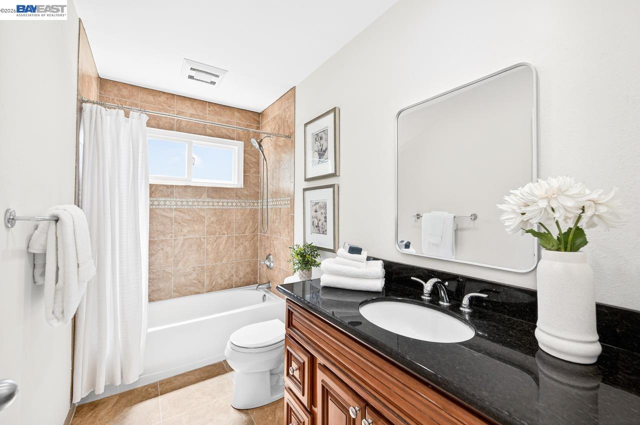 Detail Gallery Image 25 of 44 For 3921 Alma Ct, Pleasanton,  CA 94588 - 4 Beds | 2 Baths