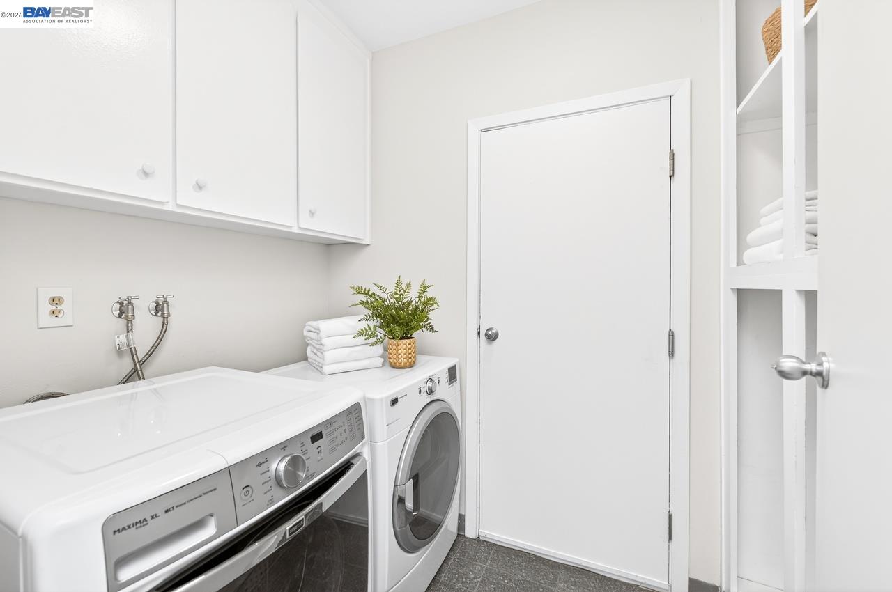 Detail Gallery Image 32 of 44 For 3921 Alma Ct, Pleasanton,  CA 94588 - 4 Beds | 2 Baths