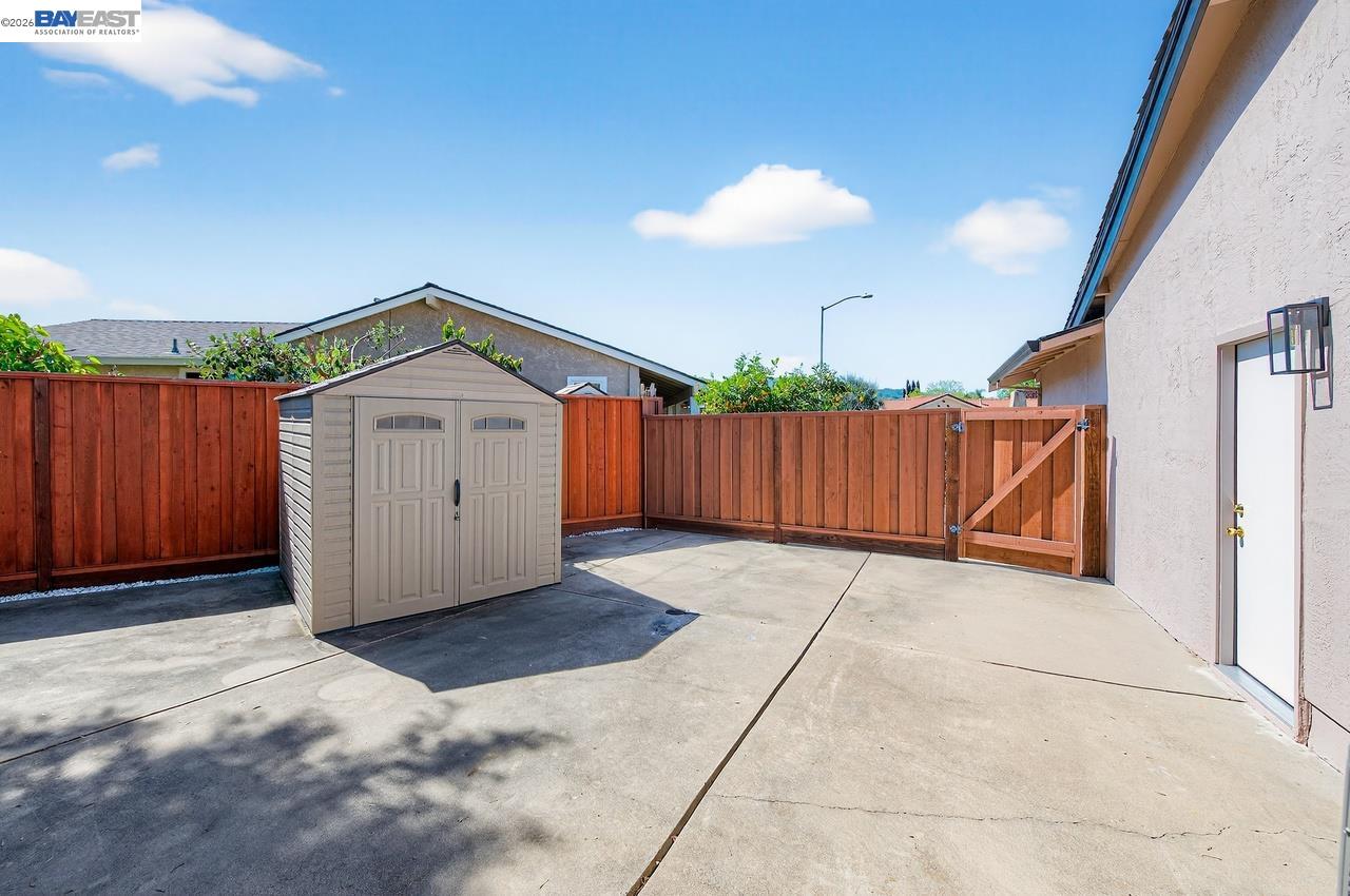 Detail Gallery Image 40 of 44 For 3921 Alma Ct, Pleasanton,  CA 94588 - 4 Beds | 2 Baths