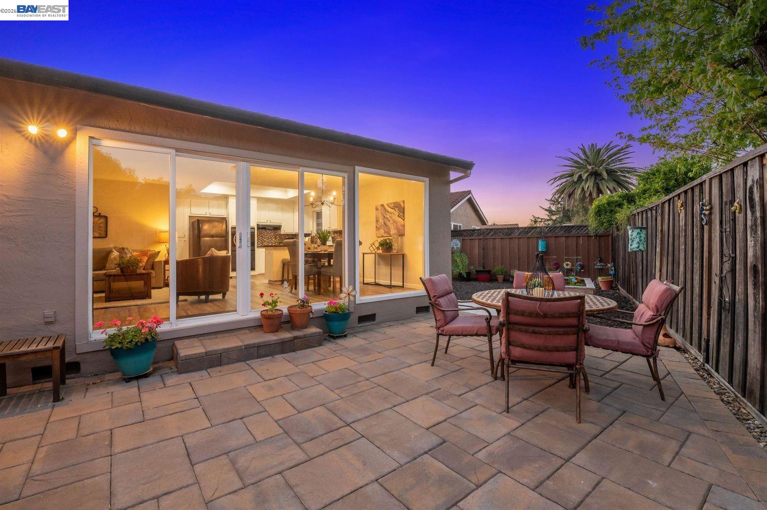 Detail Gallery Image 5 of 44 For 3921 Alma Ct, Pleasanton,  CA 94588 - 4 Beds | 2 Baths