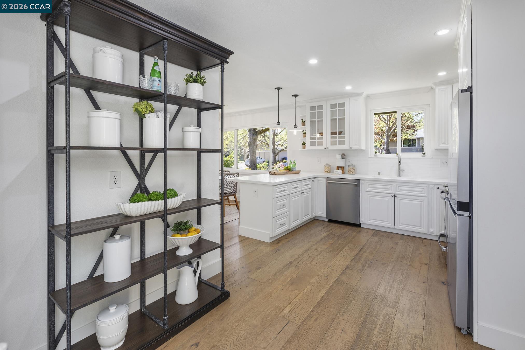 Detail Gallery Image 13 of 51 For 3300 Betty Ln, Lafayette,  CA 94549 - 4 Beds | 2 Baths