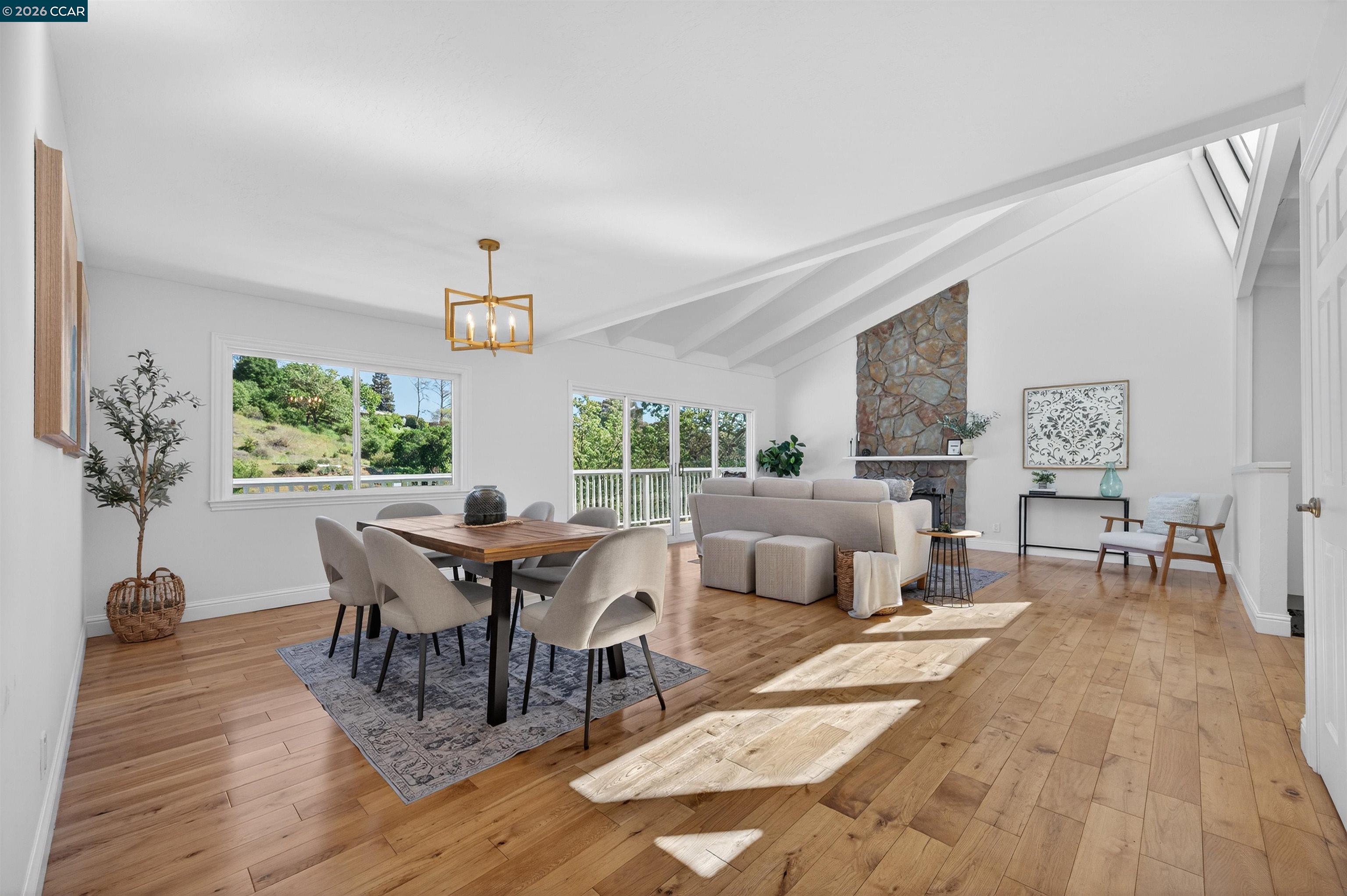 Detail Gallery Image 5 of 41 For 3424 Woodview Dr, Lafayette,  CA 94549 - 4 Beds | 3 Baths