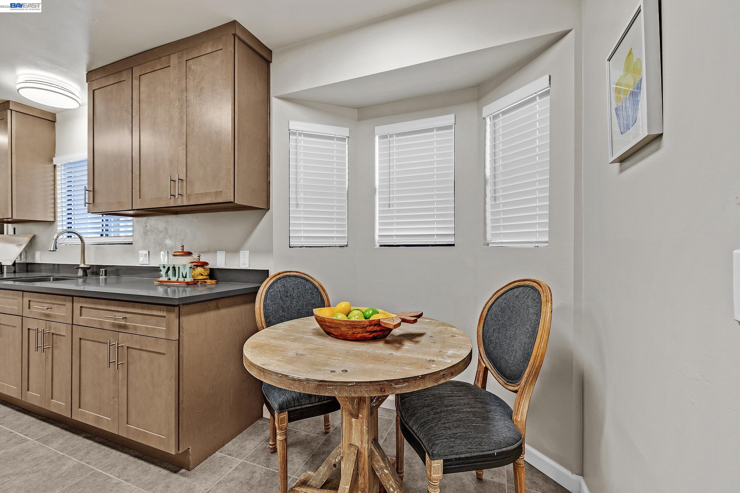 Detail Gallery Image 15 of 45 For 3626 Midvale Ave, Oakland,  CA 94602 - 3 Beds | 2 Baths