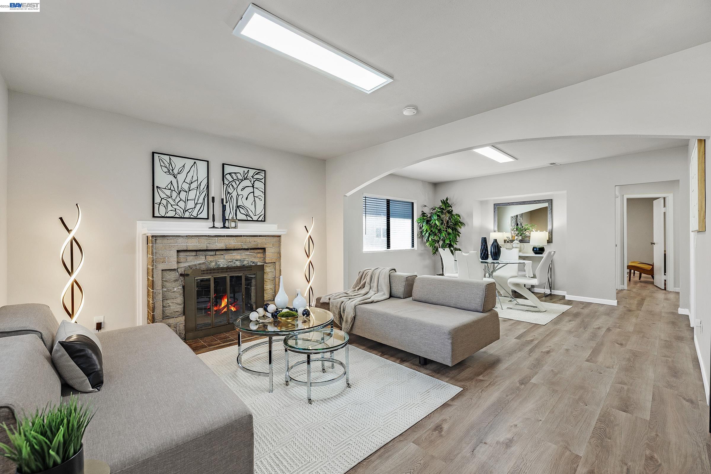 Detail Gallery Image 3 of 45 For 3626 Midvale Ave, Oakland,  CA 94602 - 3 Beds | 2 Baths