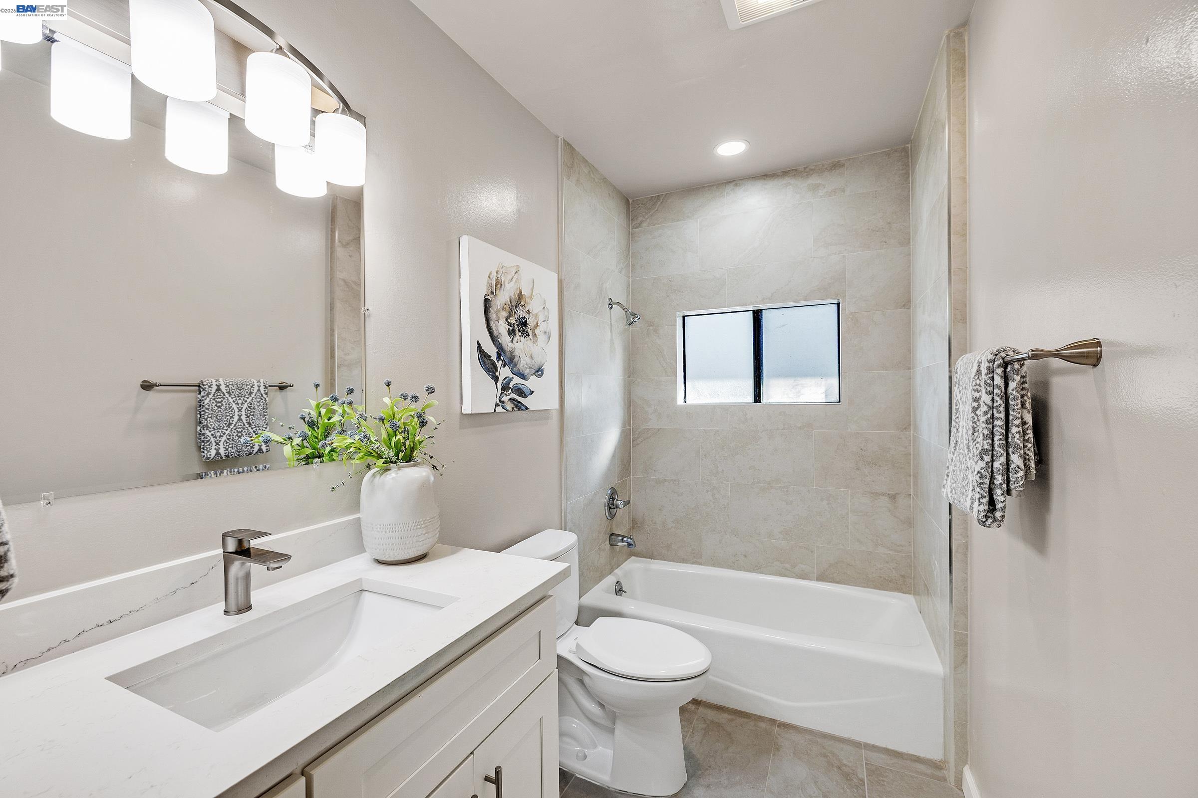 Detail Gallery Image 22 of 45 For 3626 Midvale Ave, Oakland,  CA 94602 - 3 Beds | 2 Baths