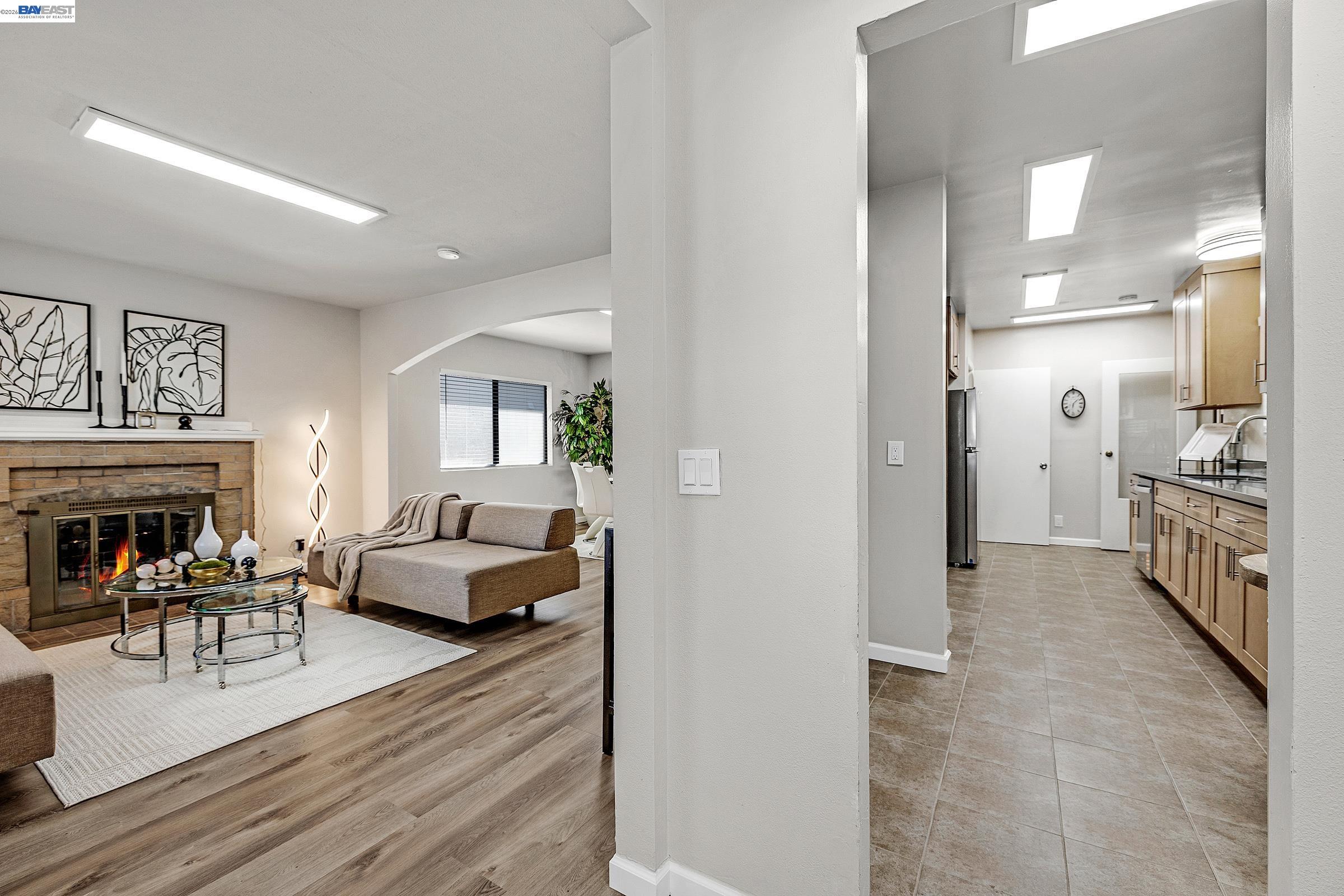 Detail Gallery Image 9 of 45 For 3626 Midvale Ave, Oakland,  CA 94602 - 3 Beds | 2 Baths