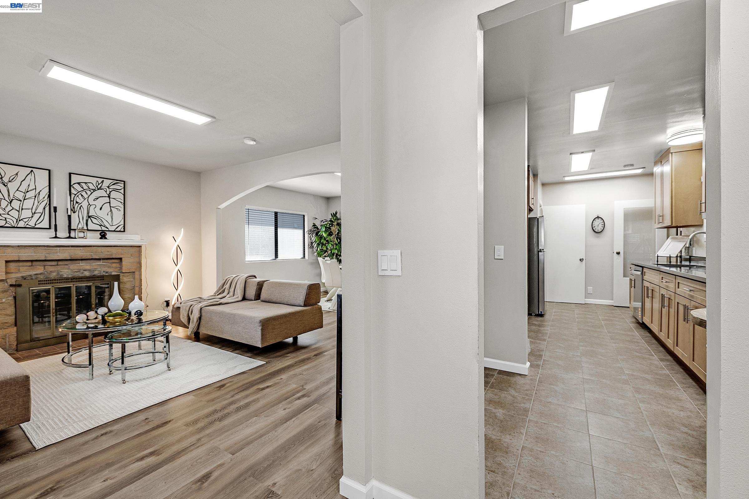 Detail Gallery Image 10 of 45 For 3626 Midvale Ave, Oakland,  CA 94602 - 3 Beds | 2 Baths