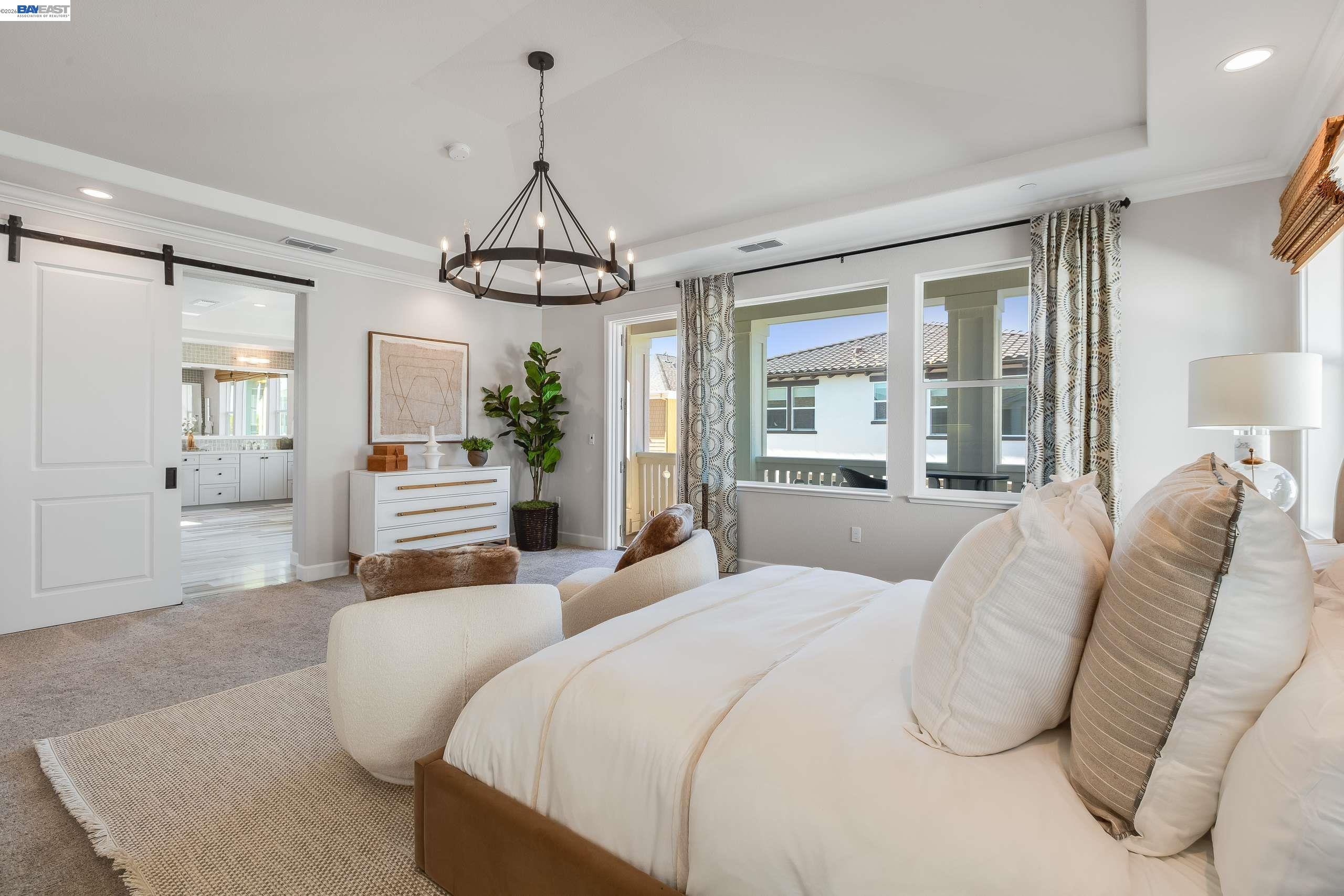 Detail Gallery Image 32 of 42 For 32651 Singh Circle, Union City,  CA 94587 - 5 Beds | 4/1 Baths