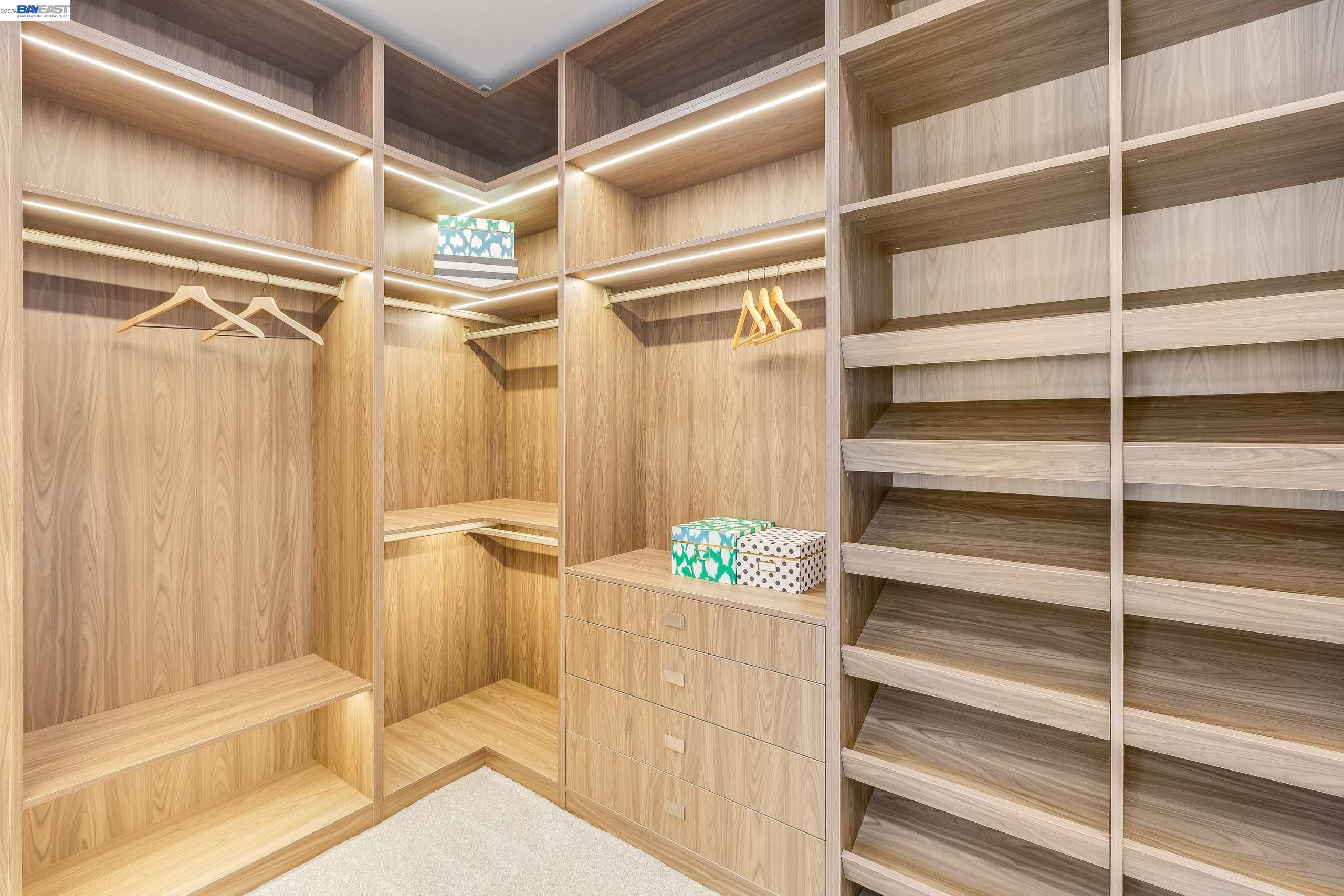 Detail Gallery Image 37 of 42 For 32651 Singh Circle, Union City,  CA 94587 - 5 Beds | 4/1 Baths